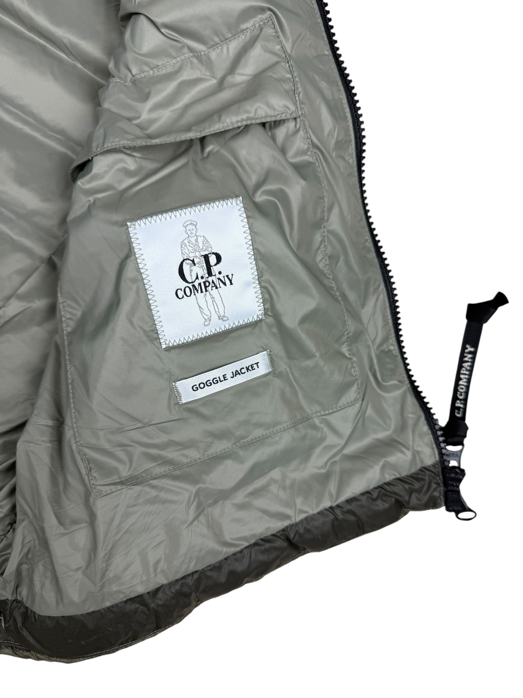 DOUDOUNE SANS MANCHE C.P COMPANY D.D SHELL DOWN JACKET - CAMEL- TAILLE M - NEUF