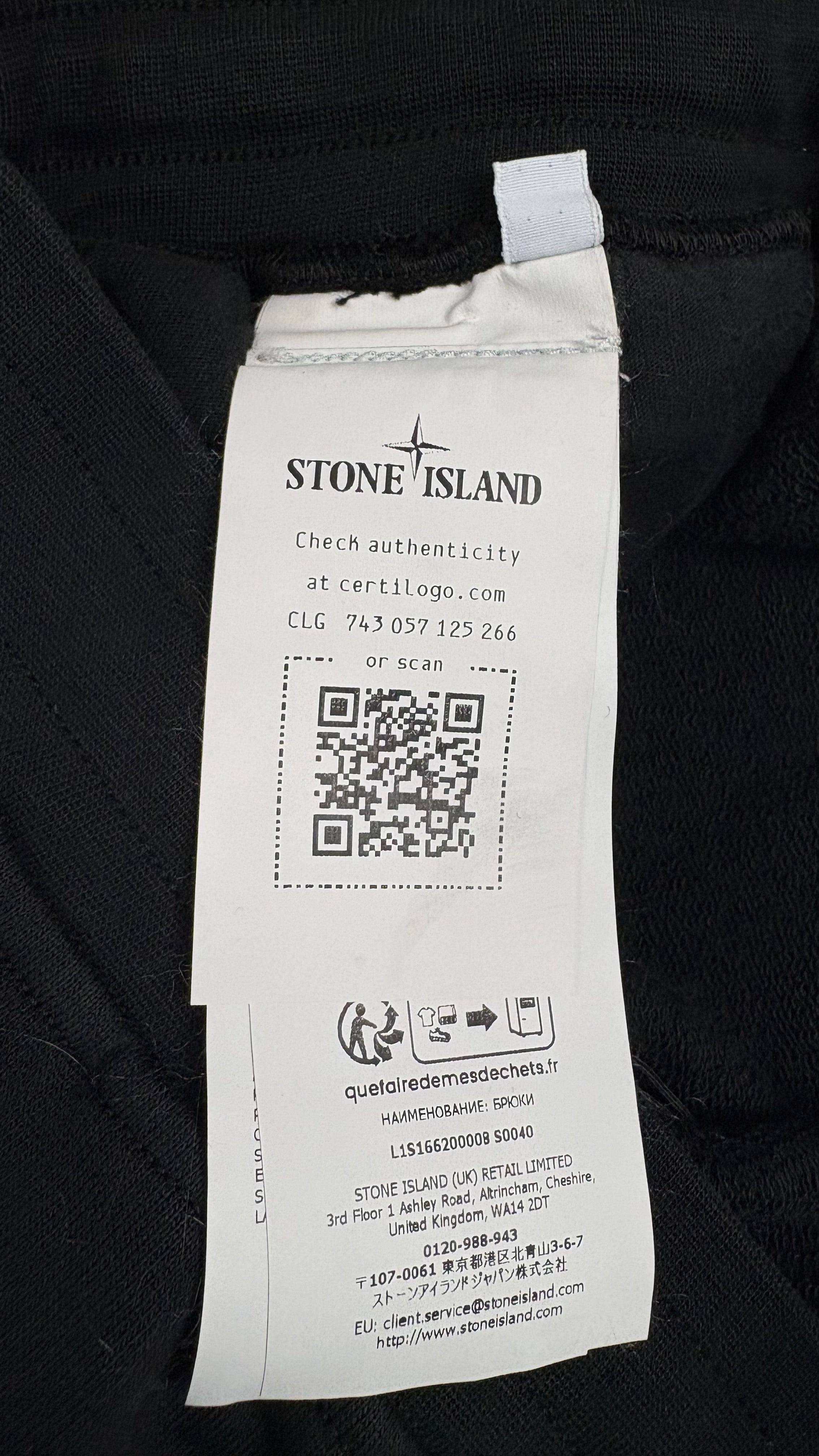 Short Stone Island noir taille 14 ans - vue 5/5