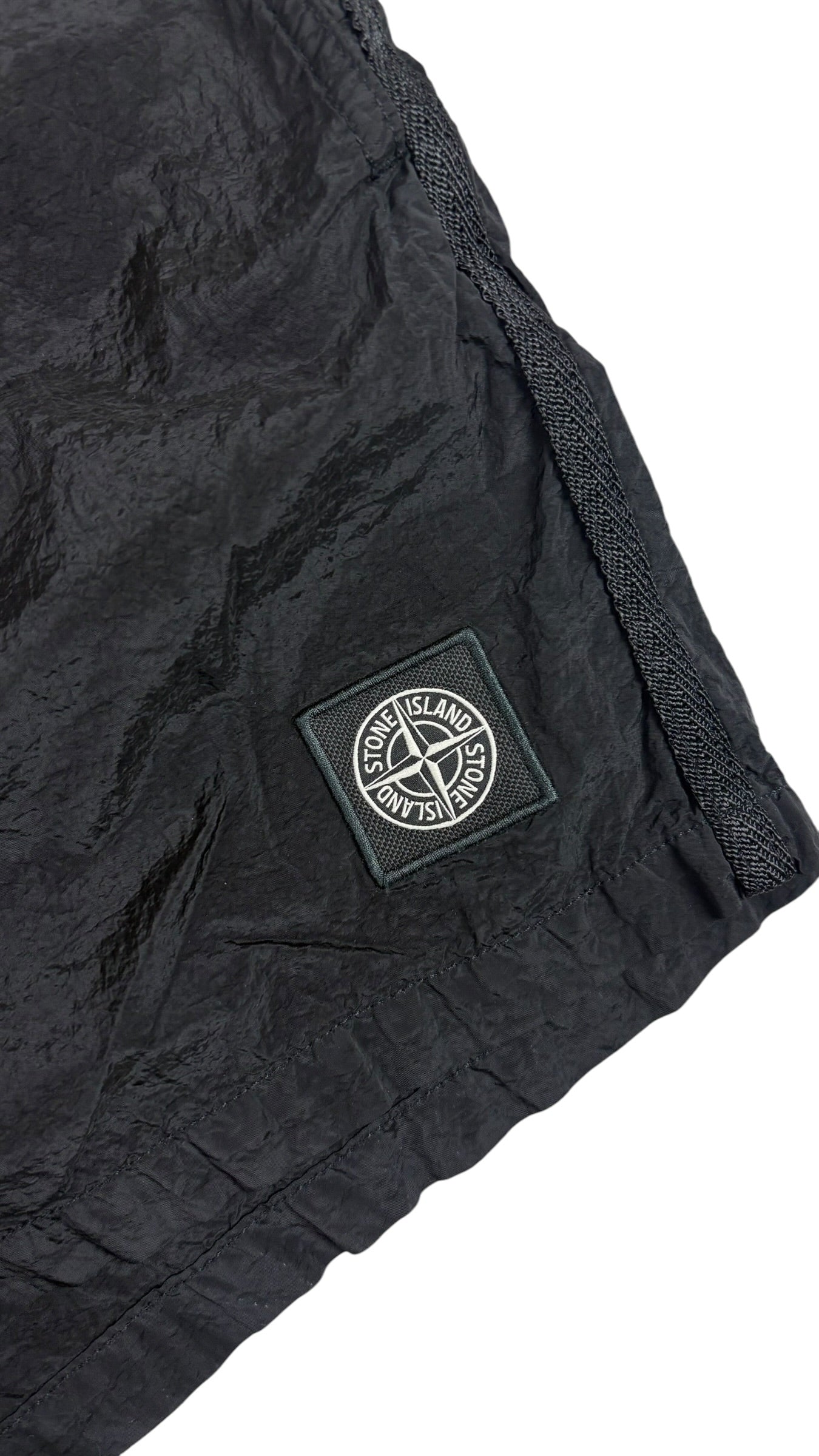 Short Stone Island Junior molletonné noir 14 ans neuf - vue 3/5