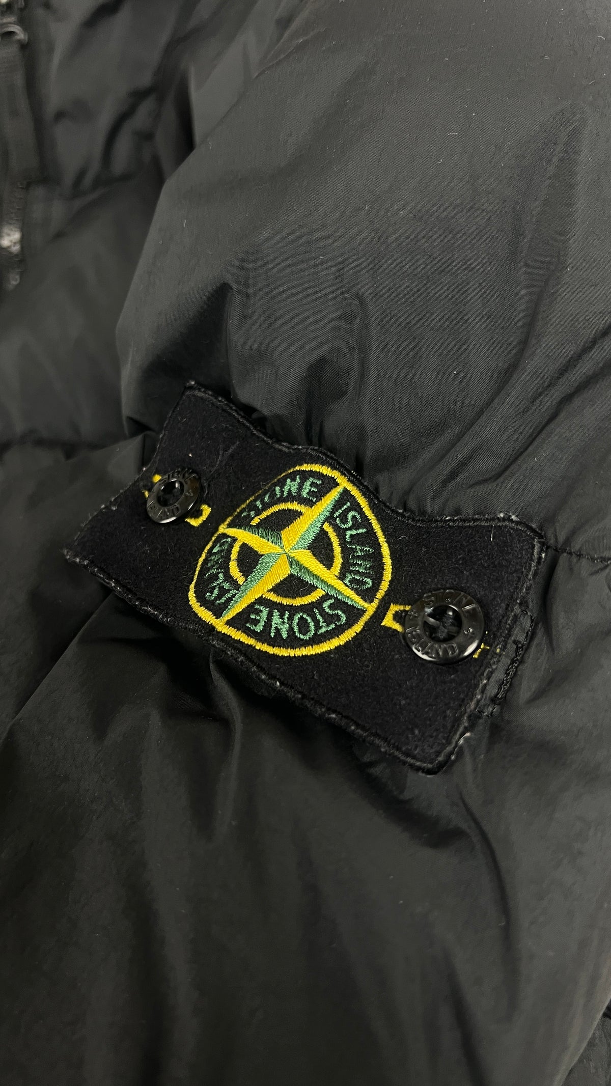 Doudoune à Capuche Stone Island Garment Dyed Crinkle Reps NY Down, Noir, Taille M — photographie complémentaire 3