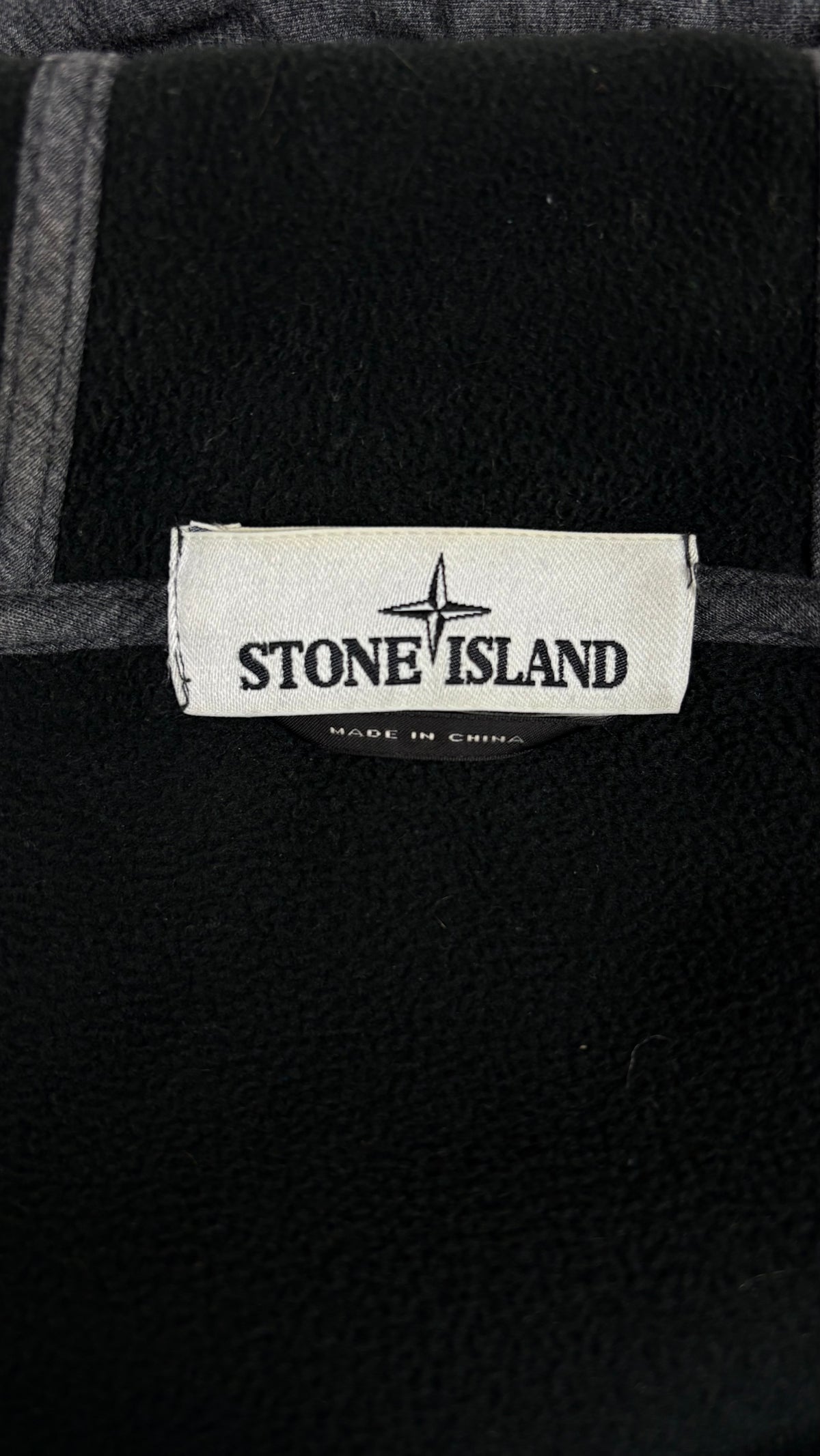 Veste à Capuche Stone Island Soft Shell-R Gris Taille L – photo complémentaire 1 – NB08 Shop