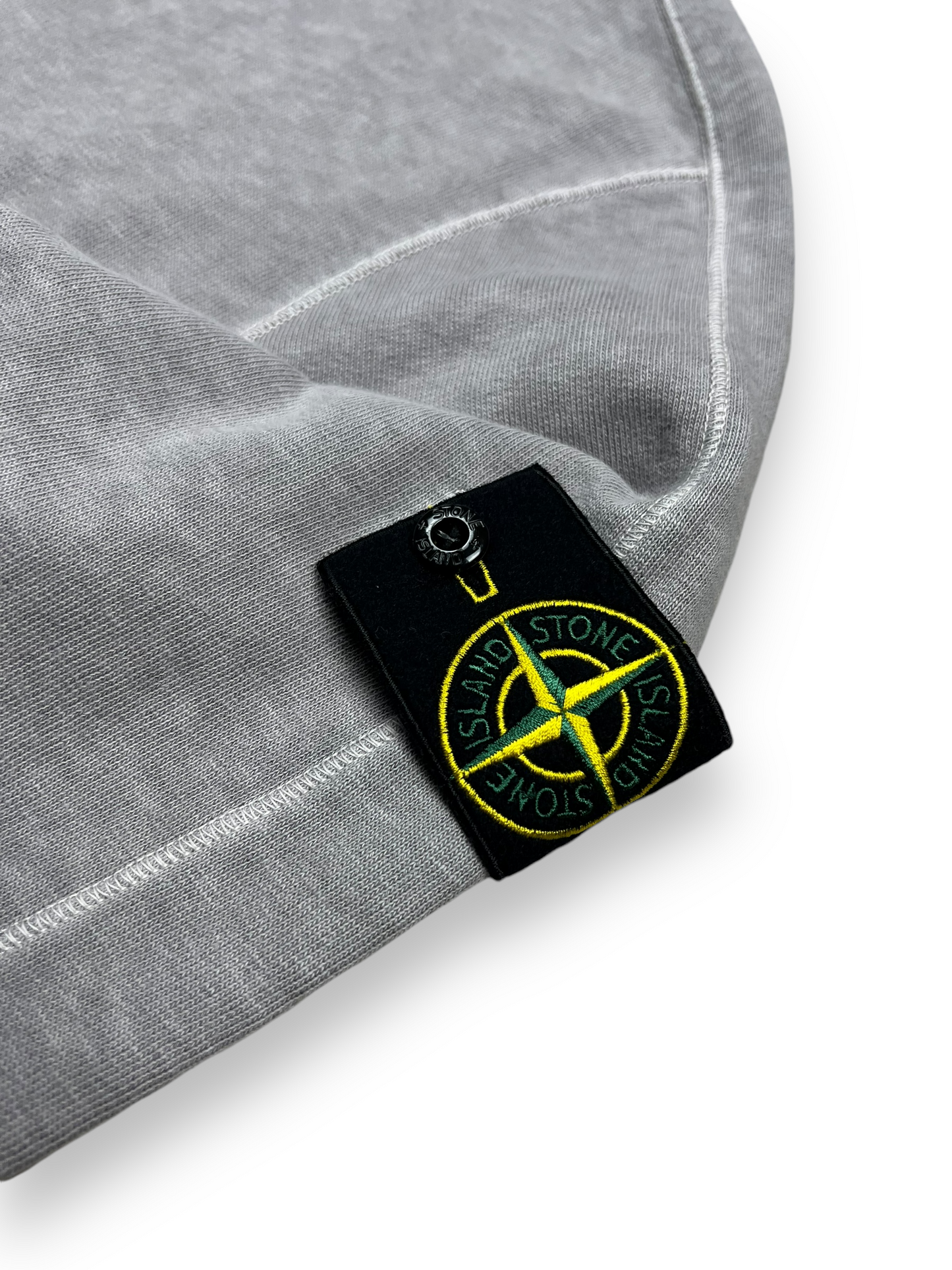 PULL STONE ISLAND