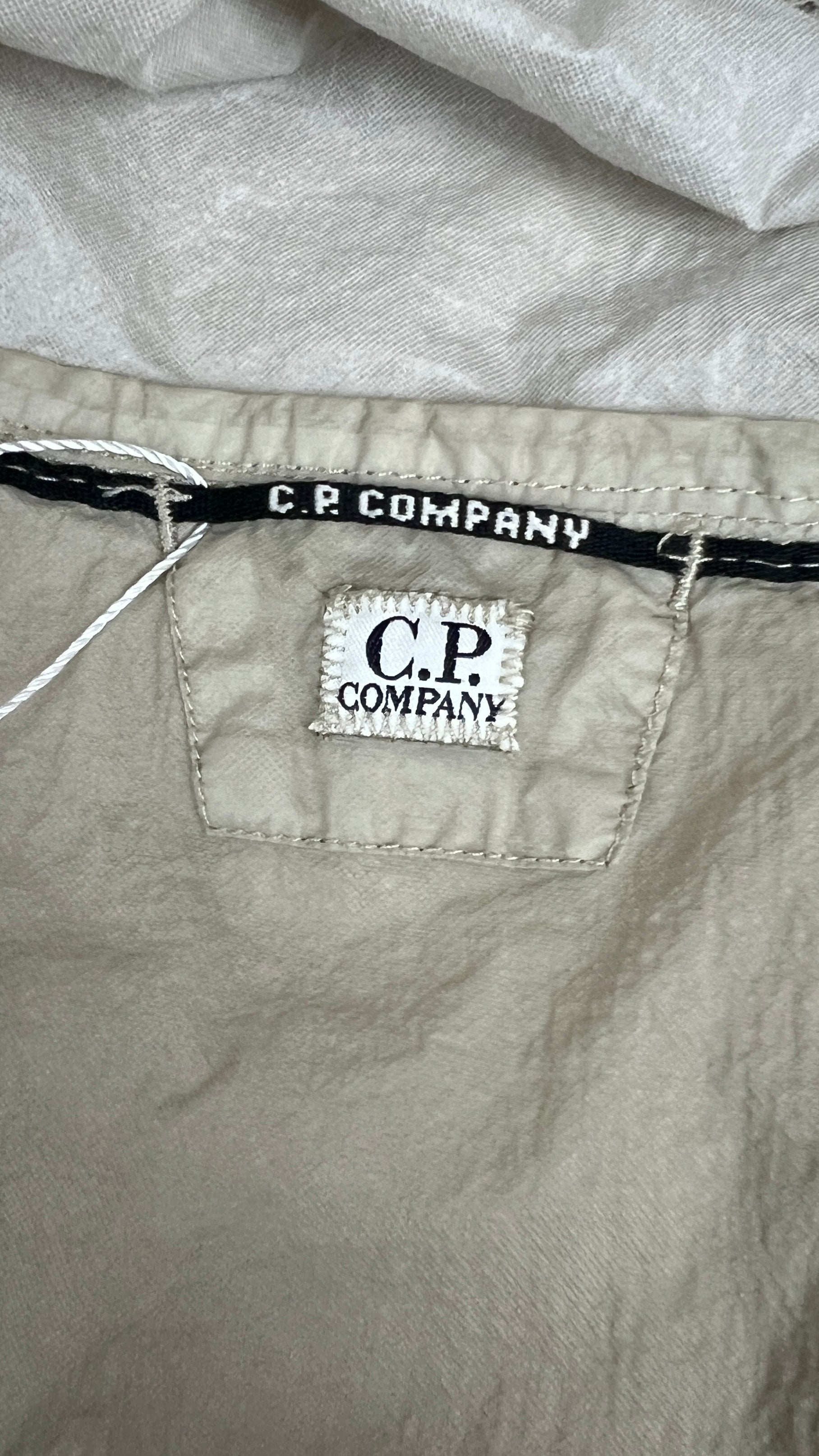 Veste C.P Company Nylon Léger à Capuche - Beige - Taille M
