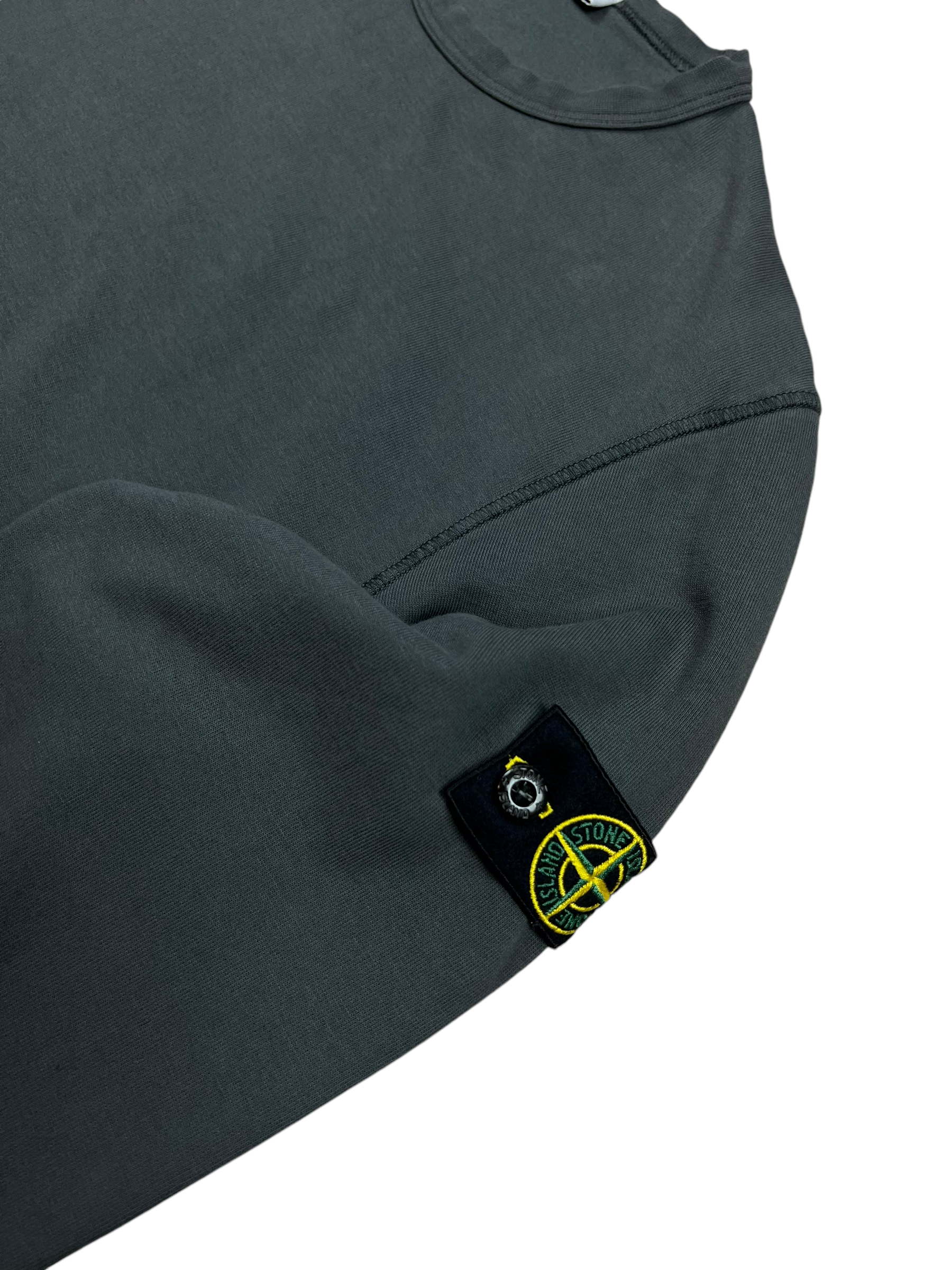 PULL STONE ISLAND