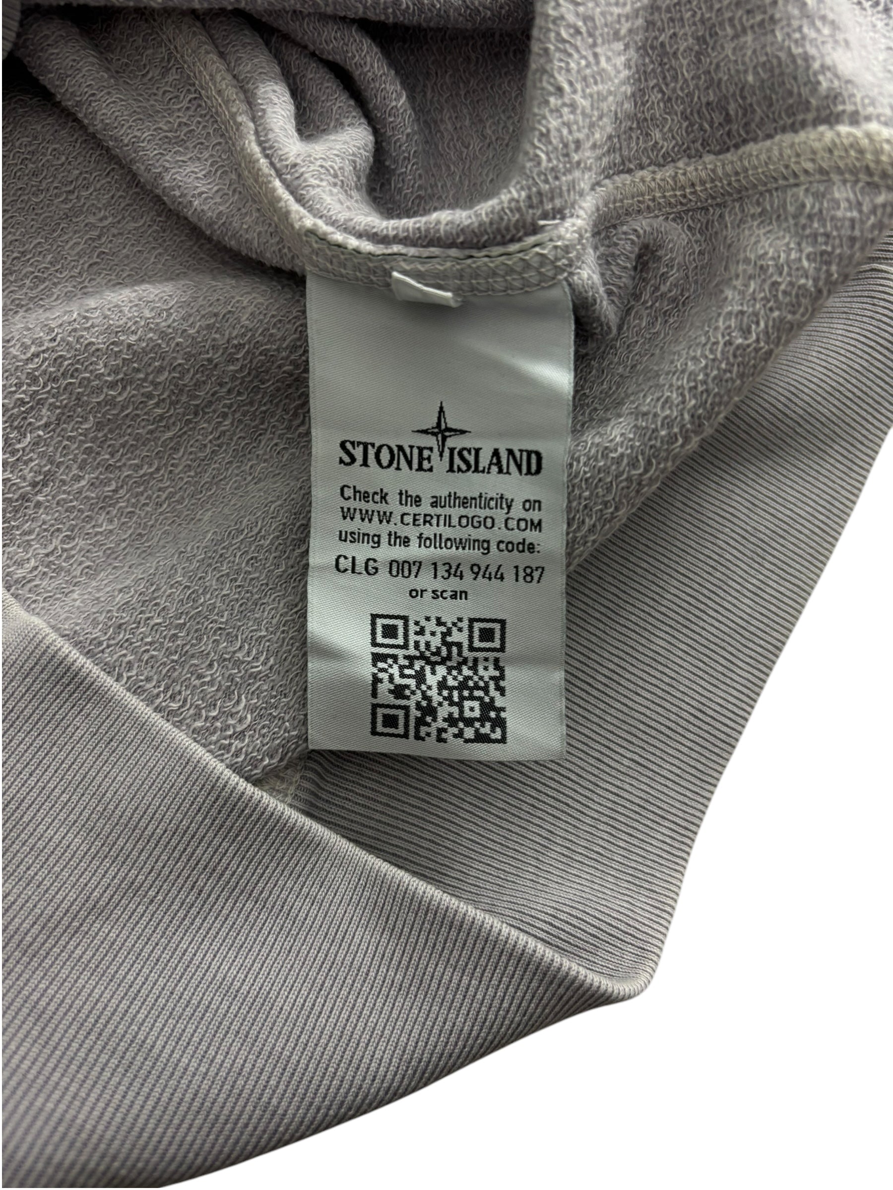 PULL STONE ISLAND