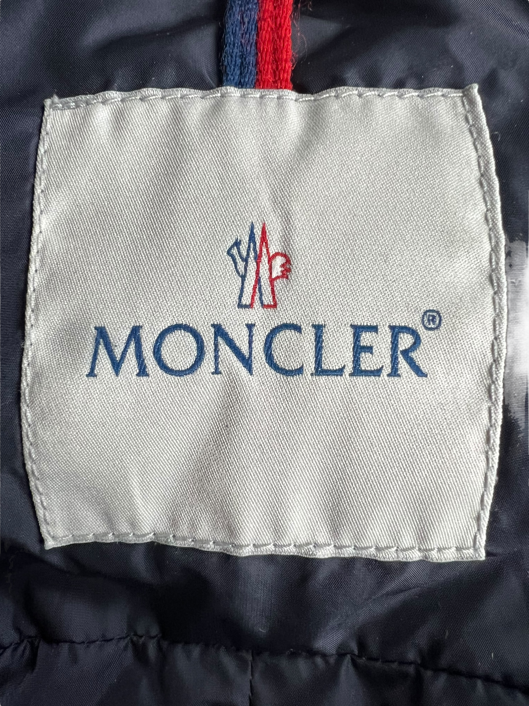 DOUDOUNE MONCLER TOURS