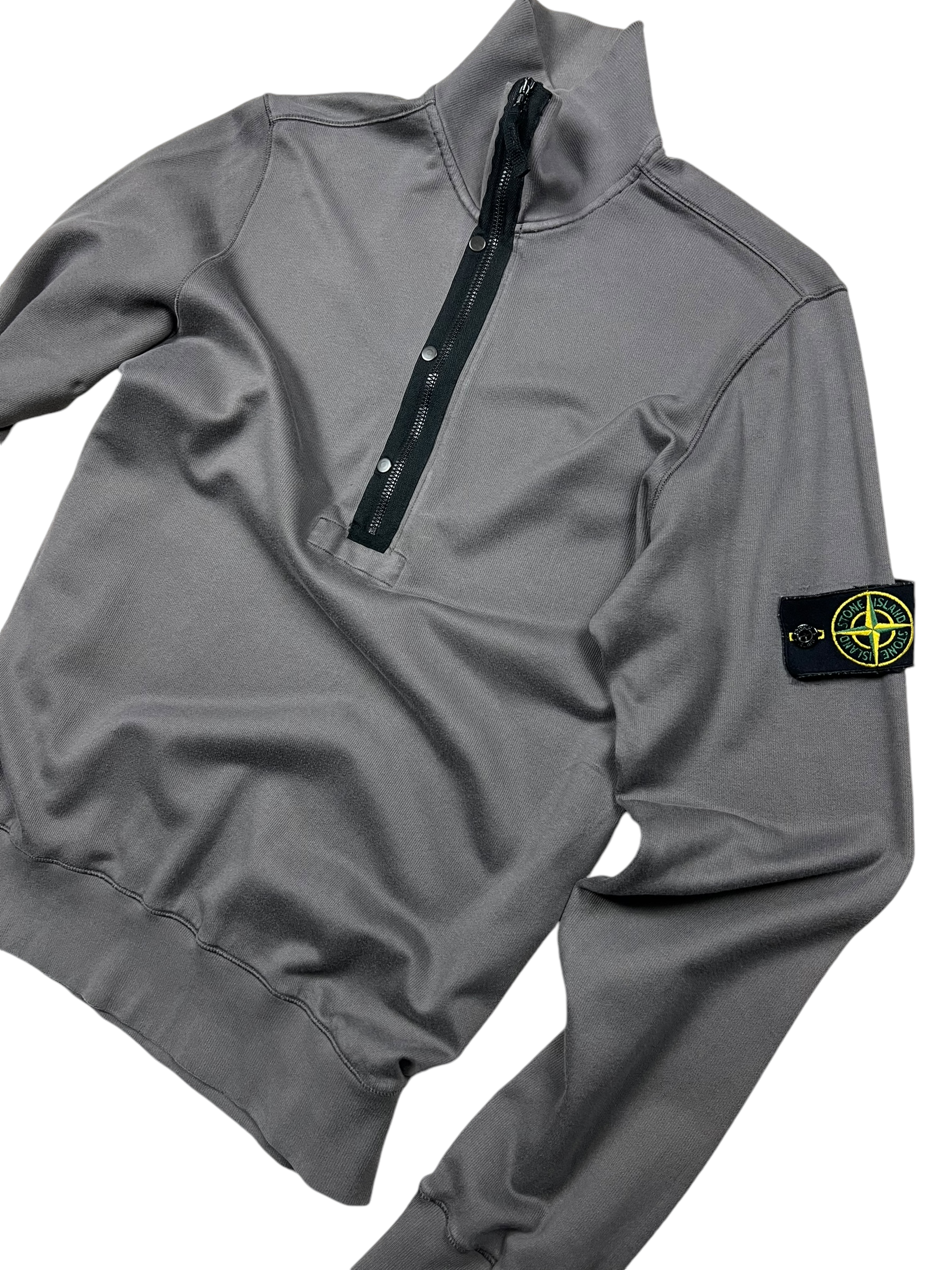 PULL STONE ISLAND