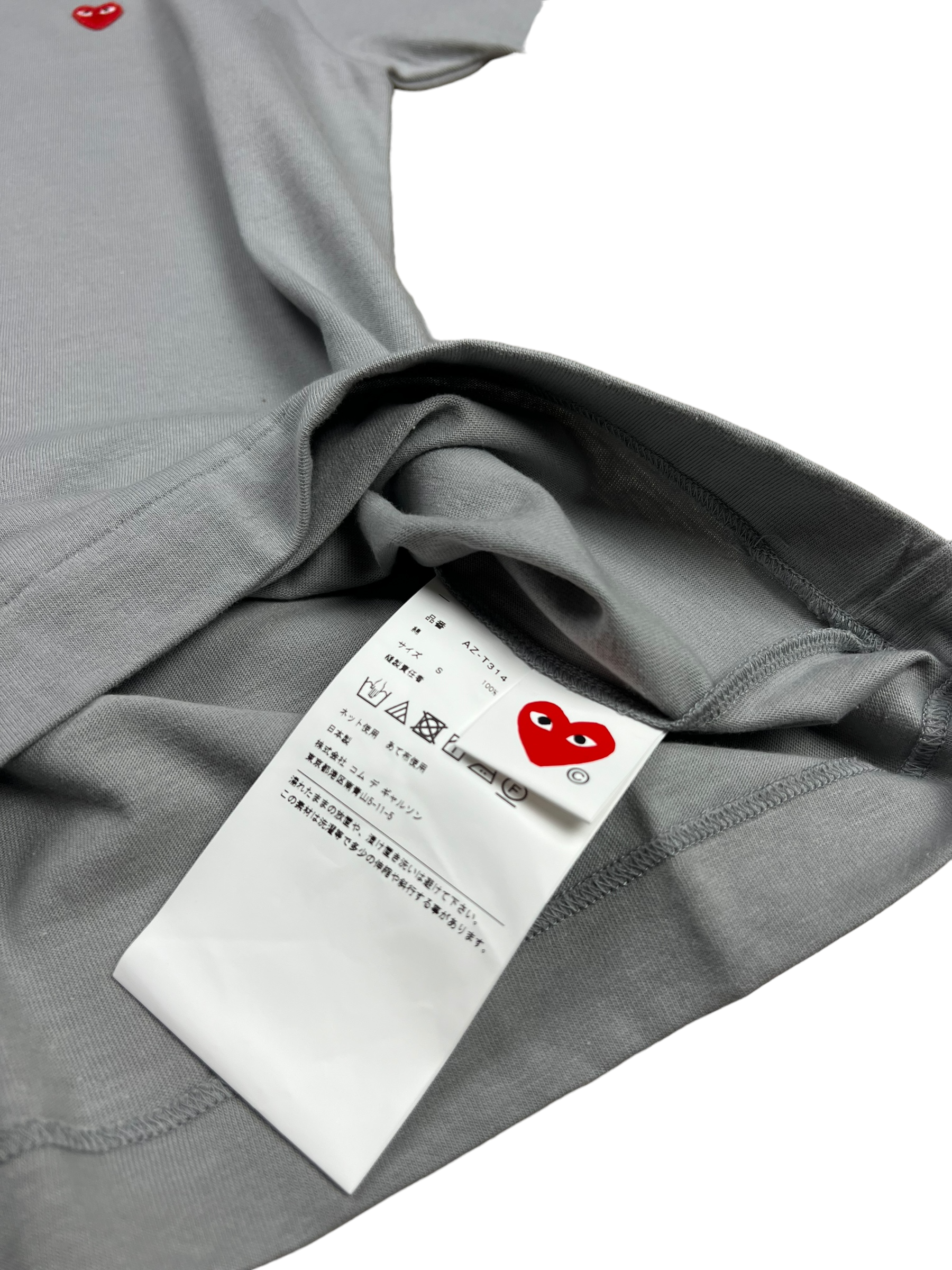 TEE-SHIRT COMME DES GARÇONS PLAY