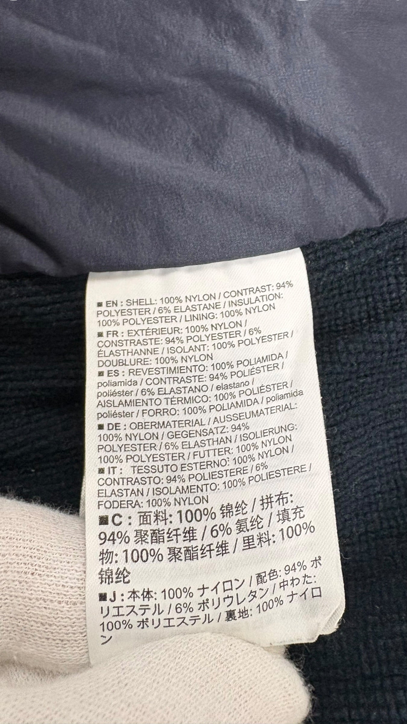 Veste Arc'Teryx marine taille M - Détail