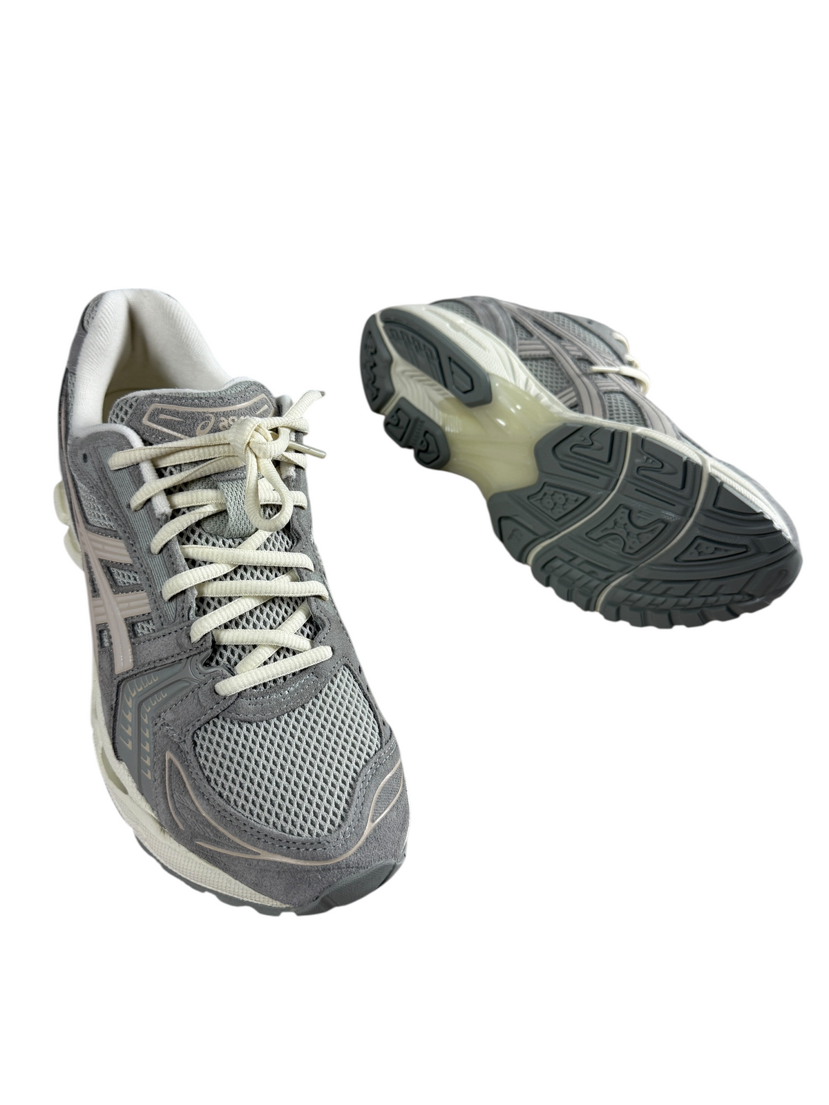 Asics sneakers, grey, size 41 1/2 - Back view
