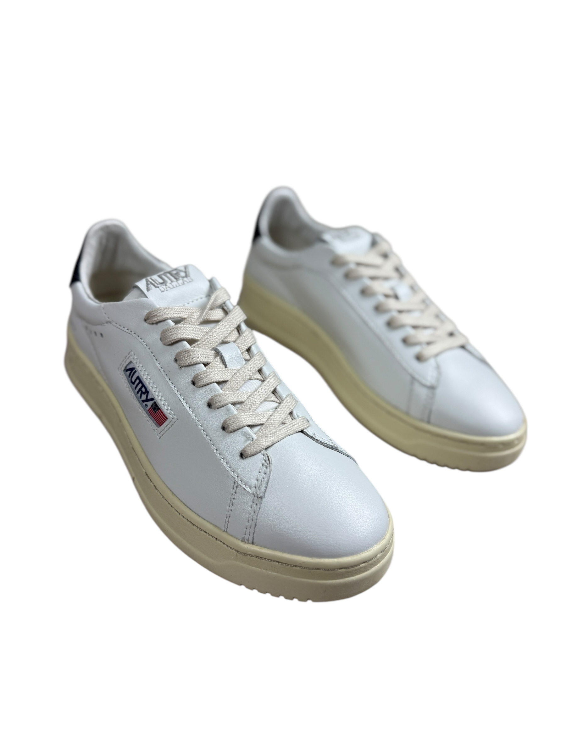 Sneakers Autry blanc taille 41 - Vue côté