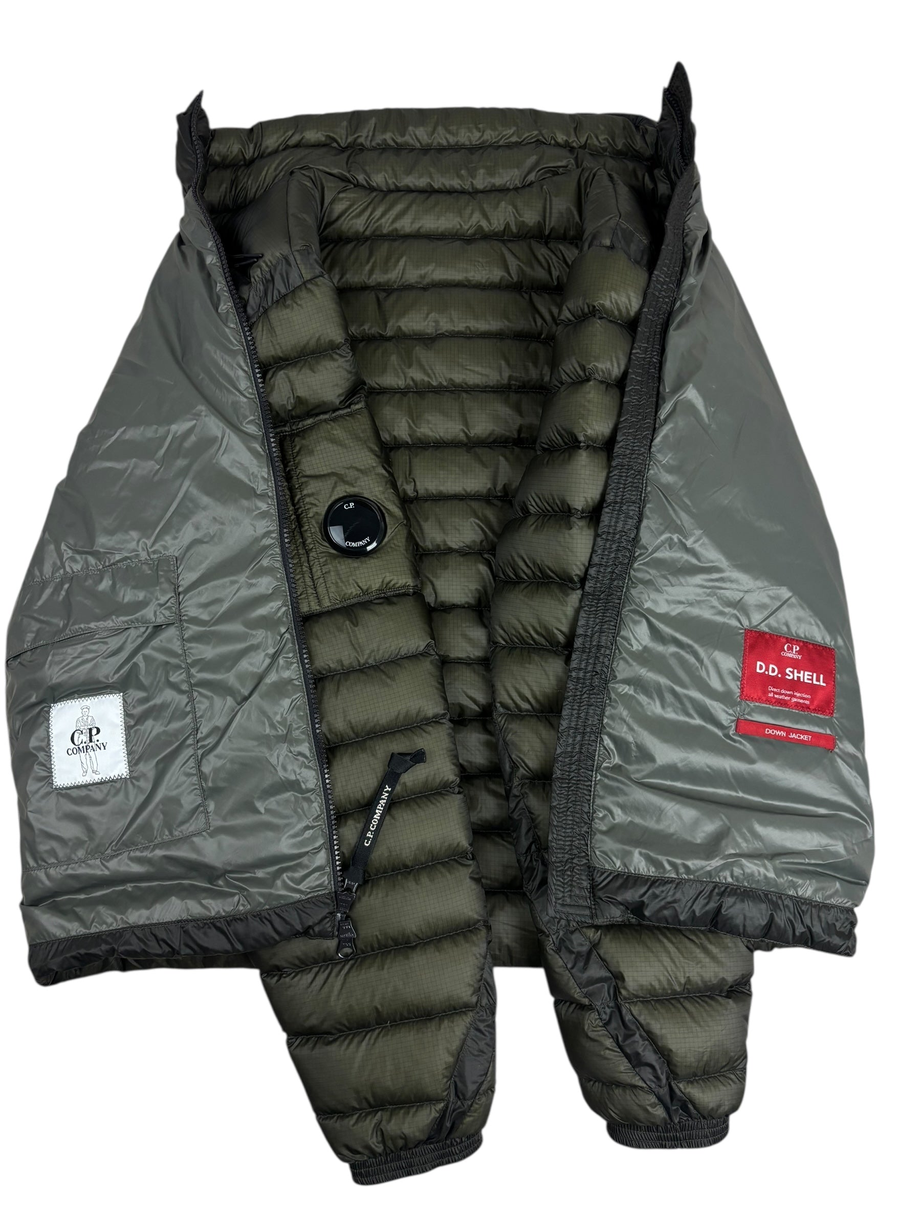 Doudoune C.P Company kaki taille S - Logo et étiquette
