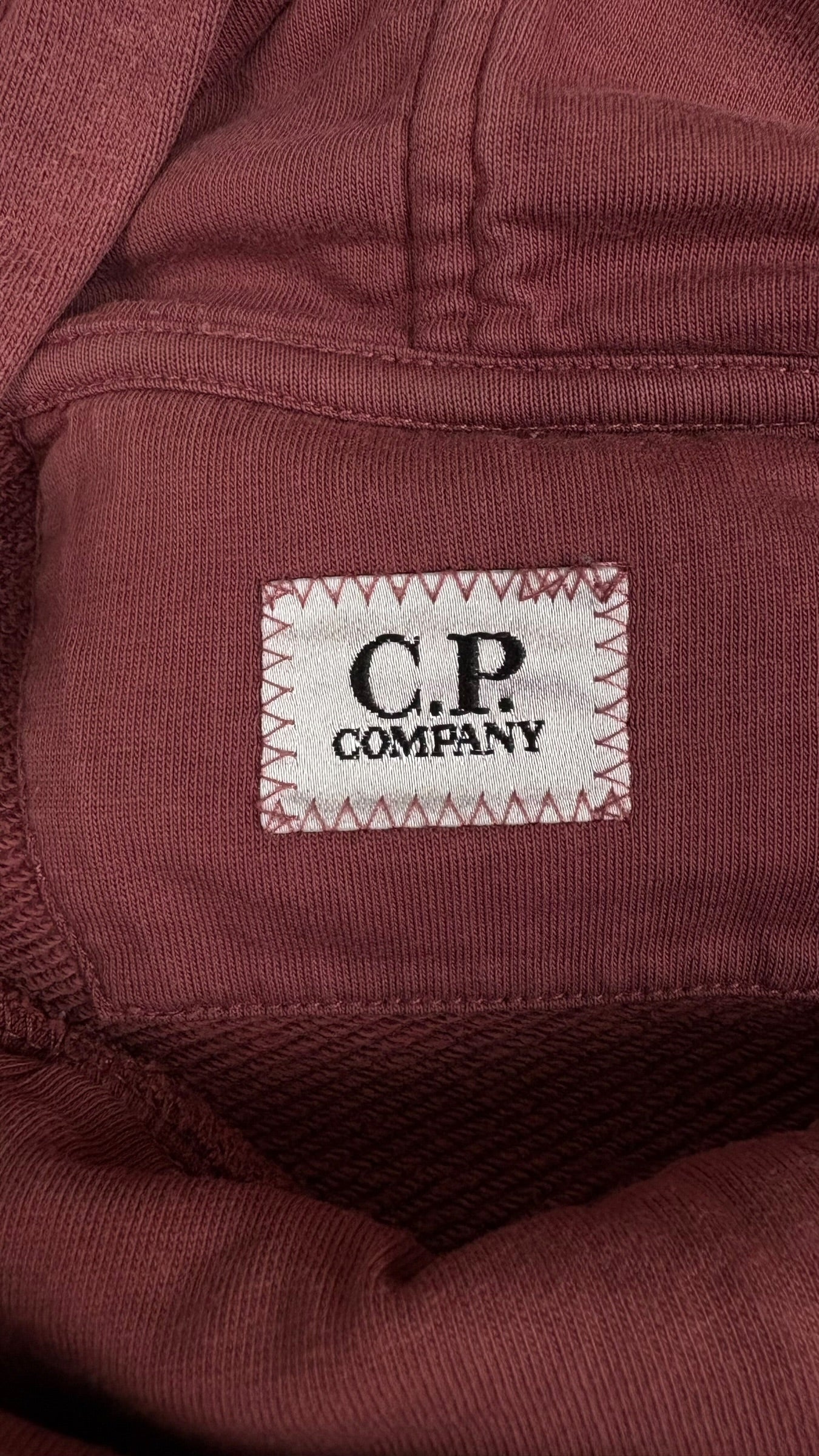 Hoodie C.P Company bordeaux taille L - Logo et étiquette