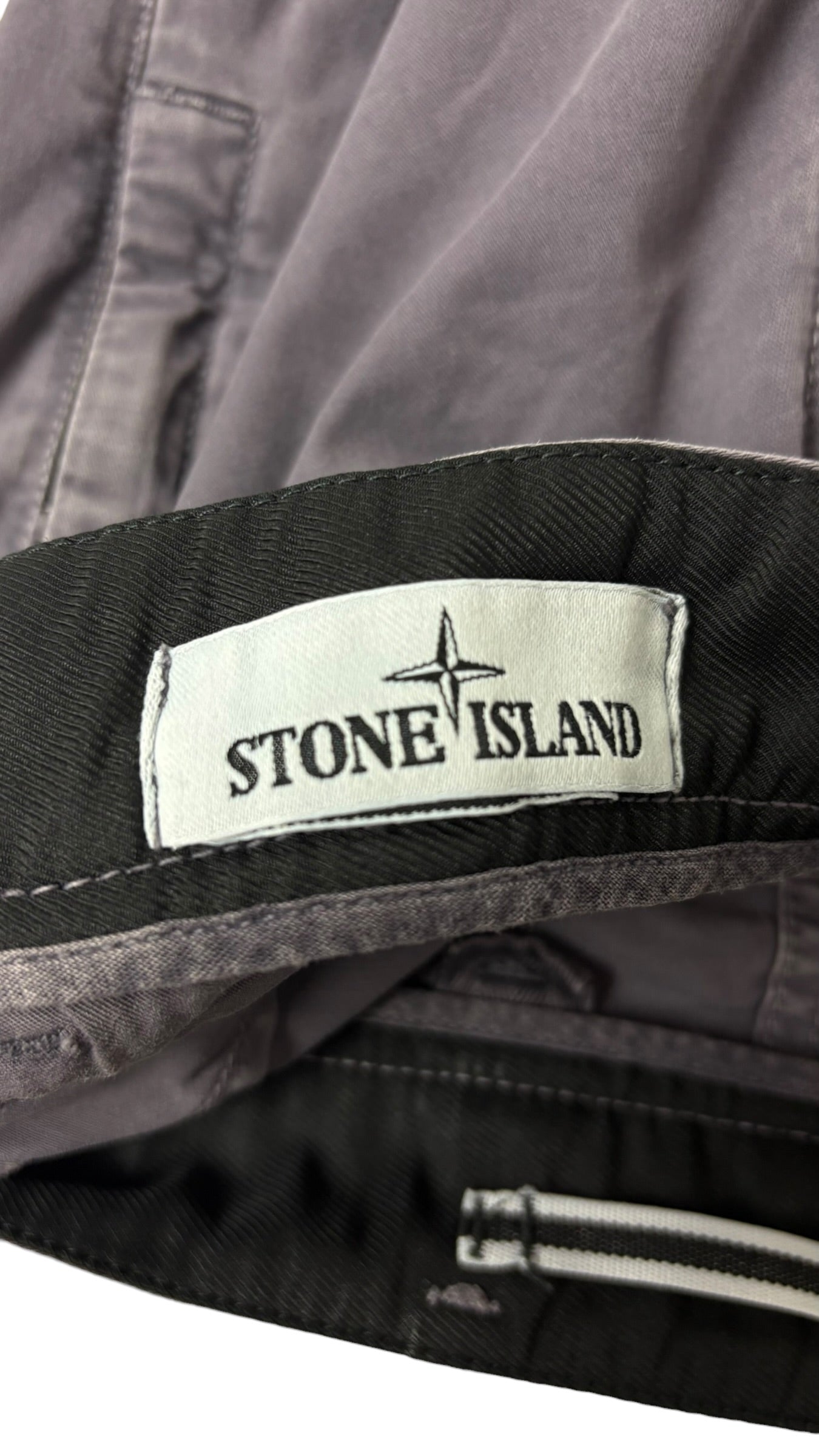 Pantalon C.P Company violet taille PANTALON W29 - Logo et étiquette