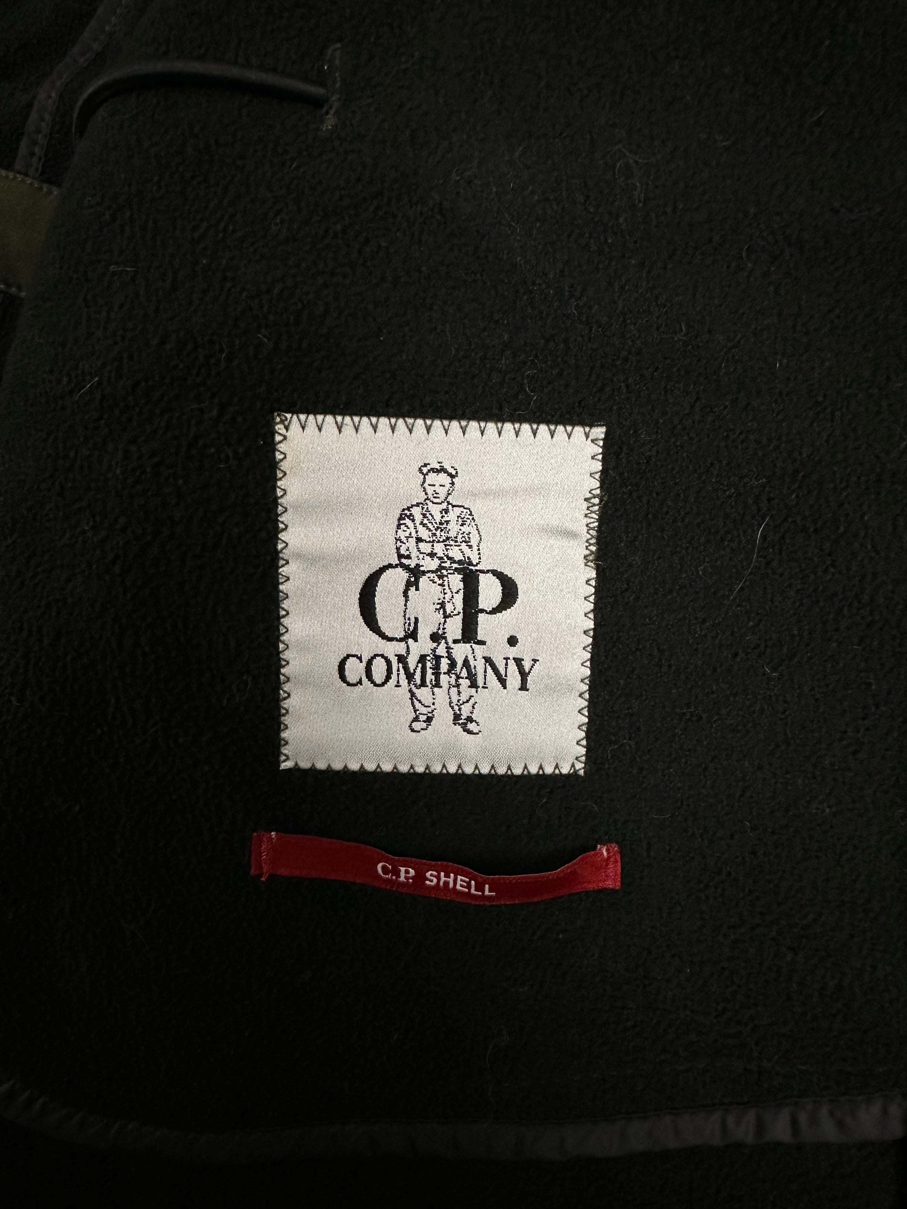 Parka C.P Company kaki taille 54 - Logo et étiquette