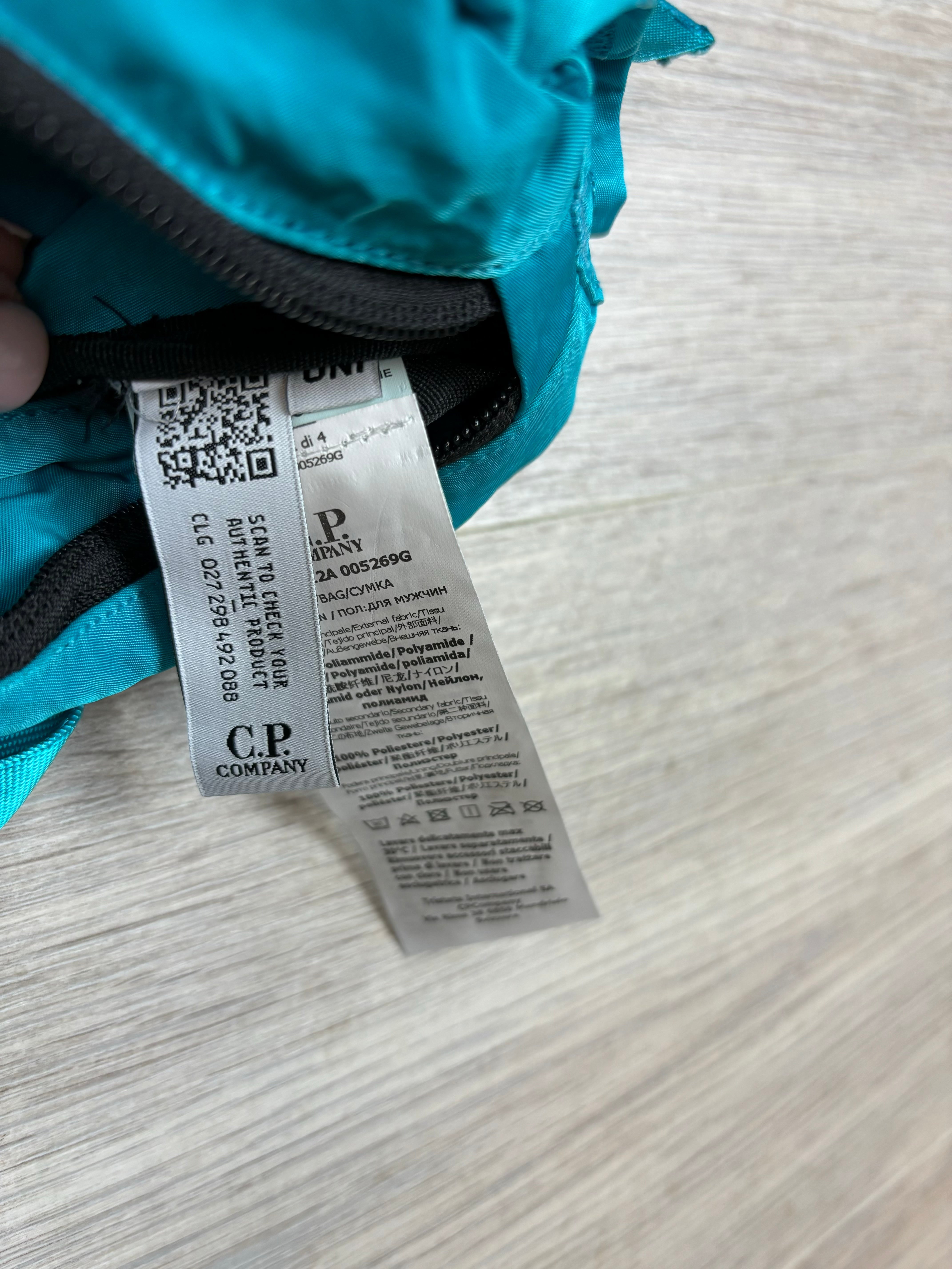 Sacoche C.P Company bleu taille UNI - Vue 6