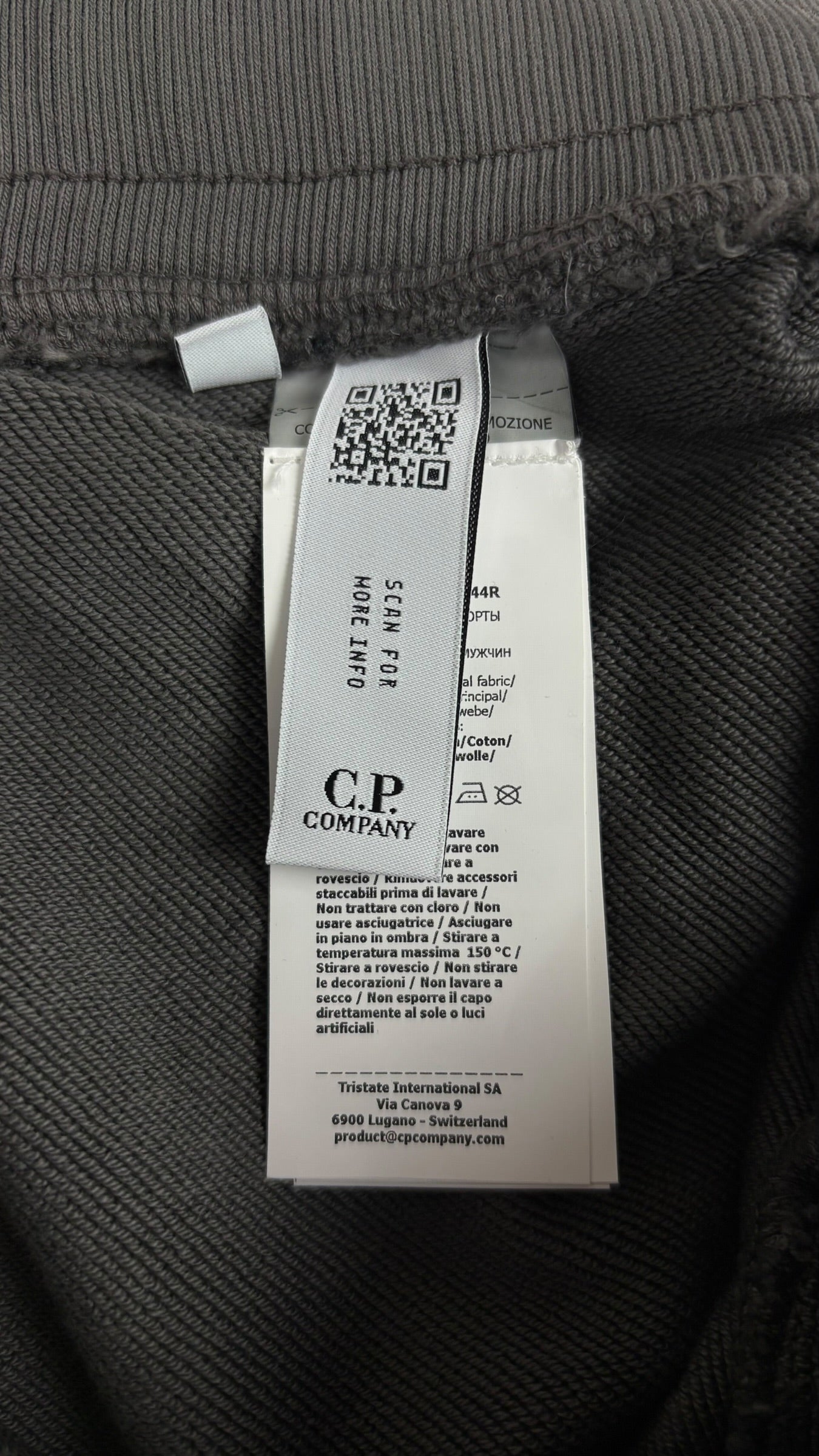 Short C.P Company gris taille S - Vue côté