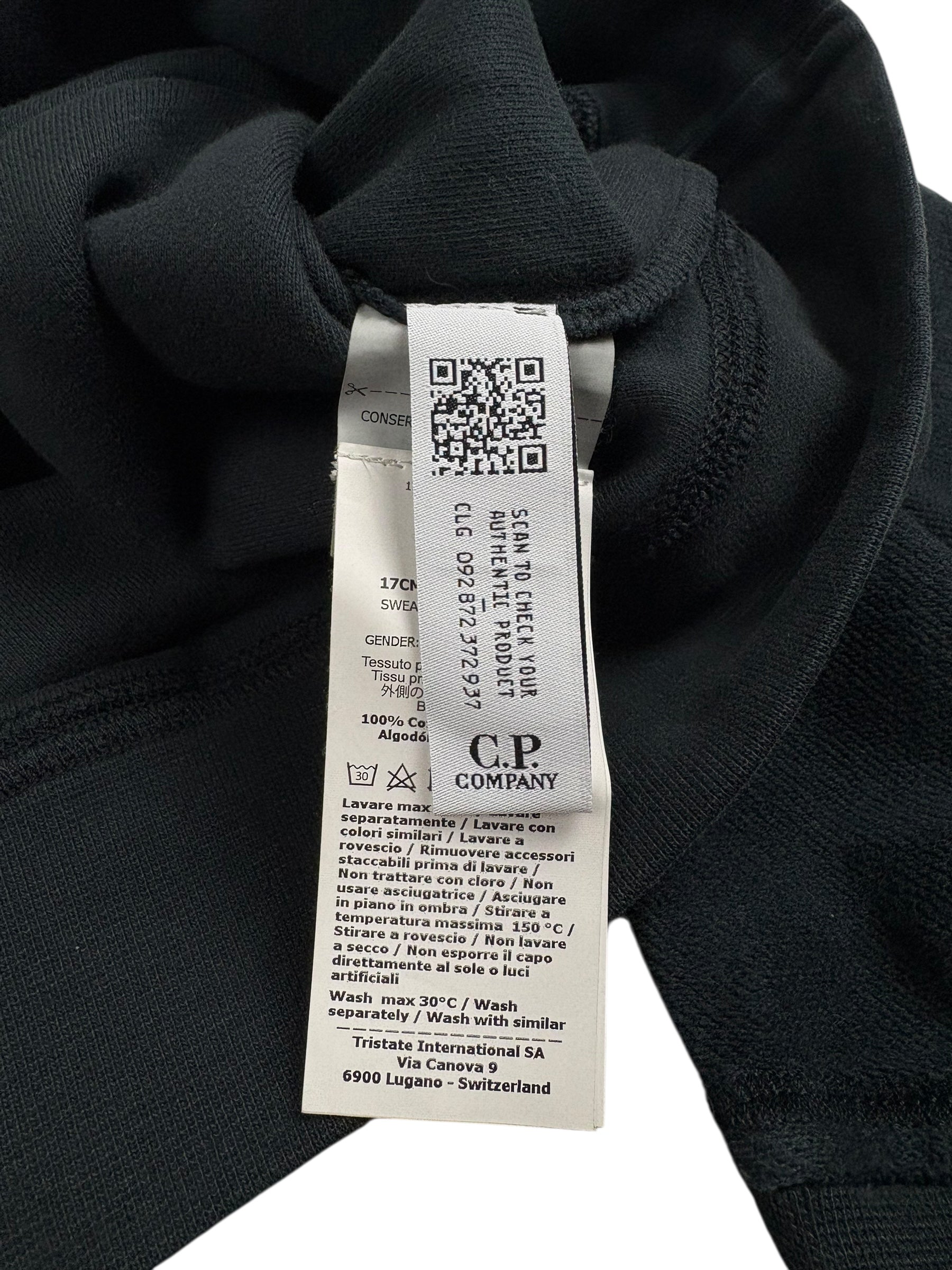 Sweat C.P Company noir taille L - Logo et étiquette