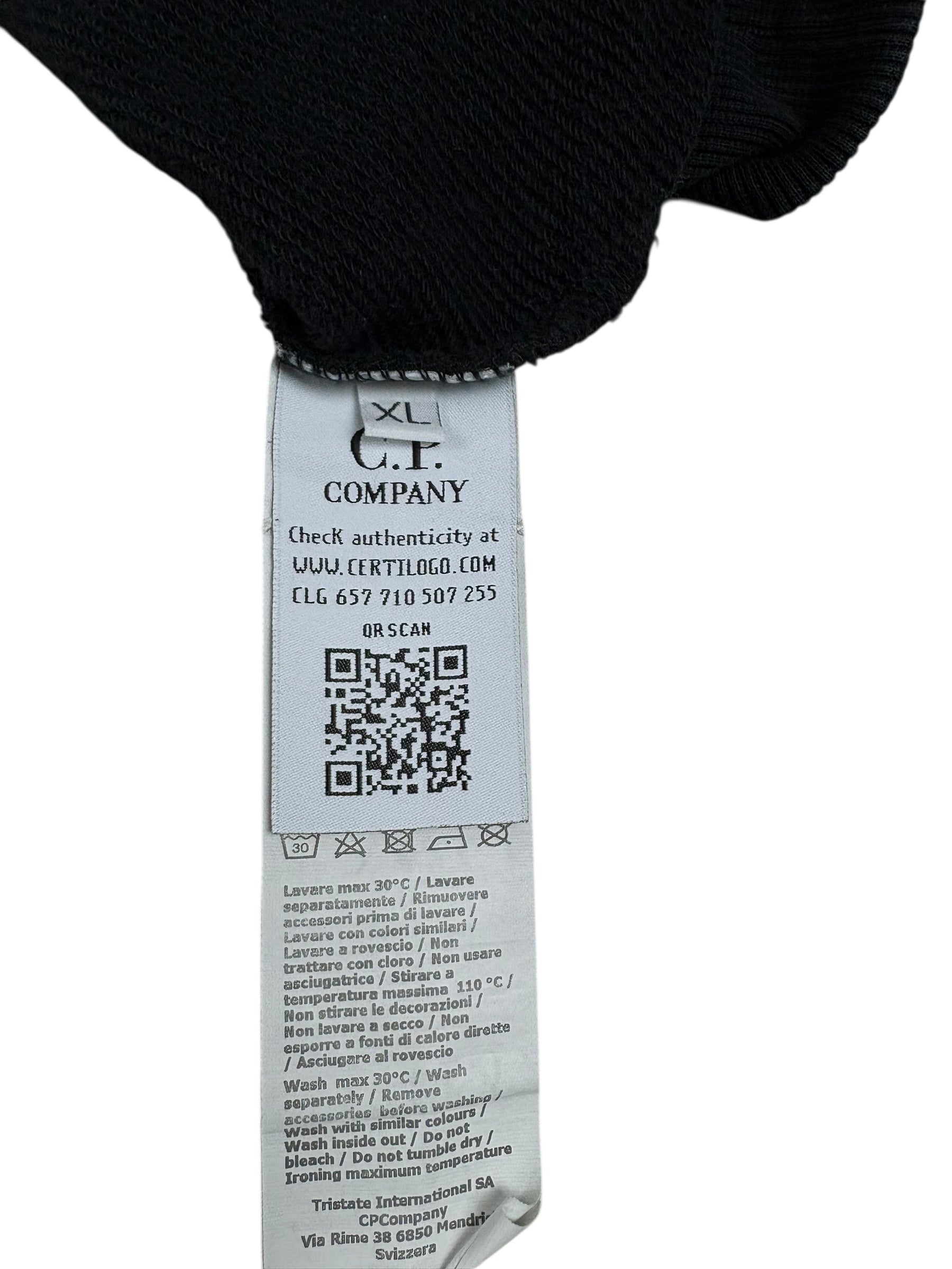 Sweat C.P Company noir taille XL - Logo et étiquette