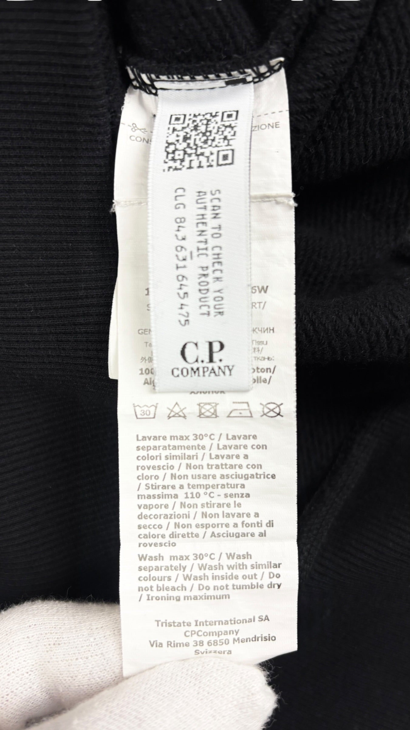 Sweat C.P Company noir taille XS - Logo et étiquette