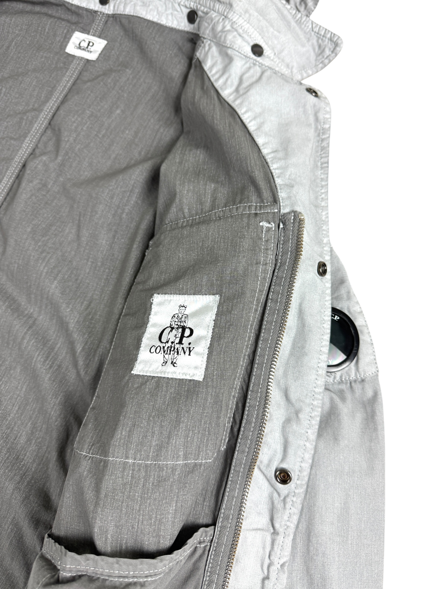Veste C.P Company gris taille S - Logo et étiquette