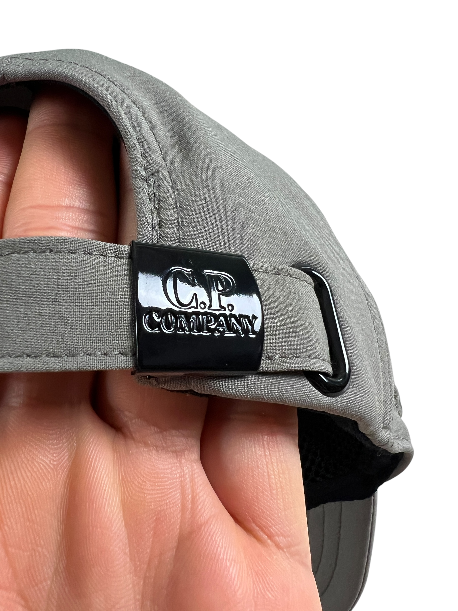 Veste C.P Company kaki taille S - Logo et étiquette