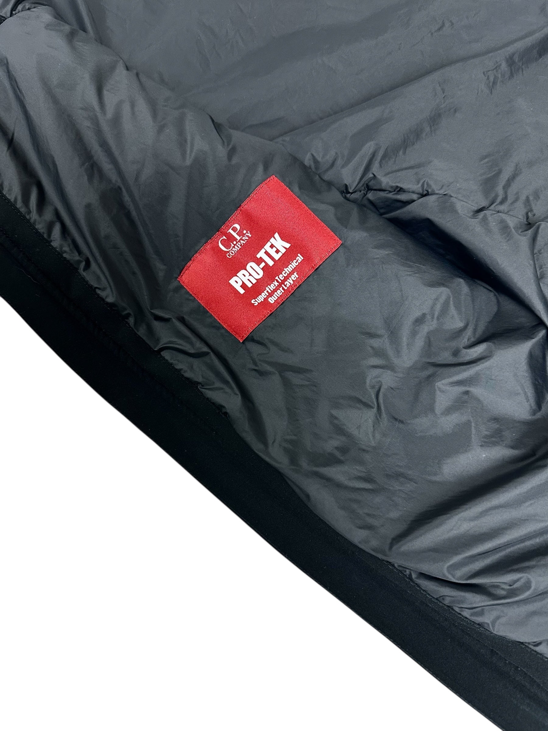 Veste C.P Company noir taille 48 - Détail