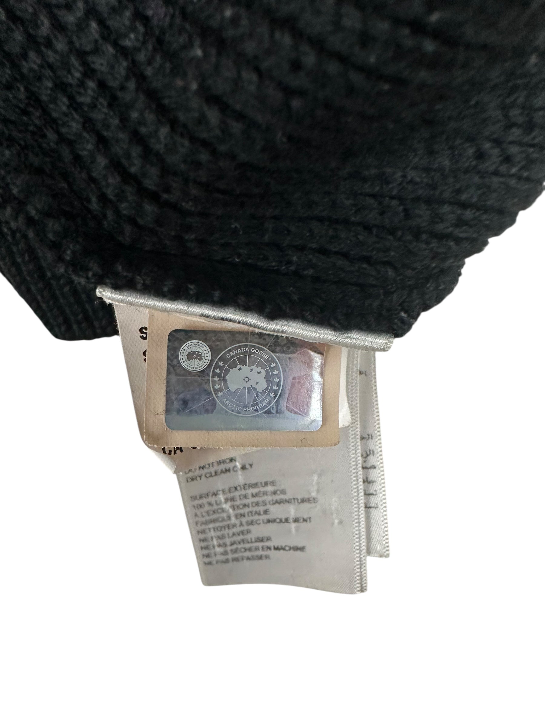 Pull Canada Goose noir taille M - Détail