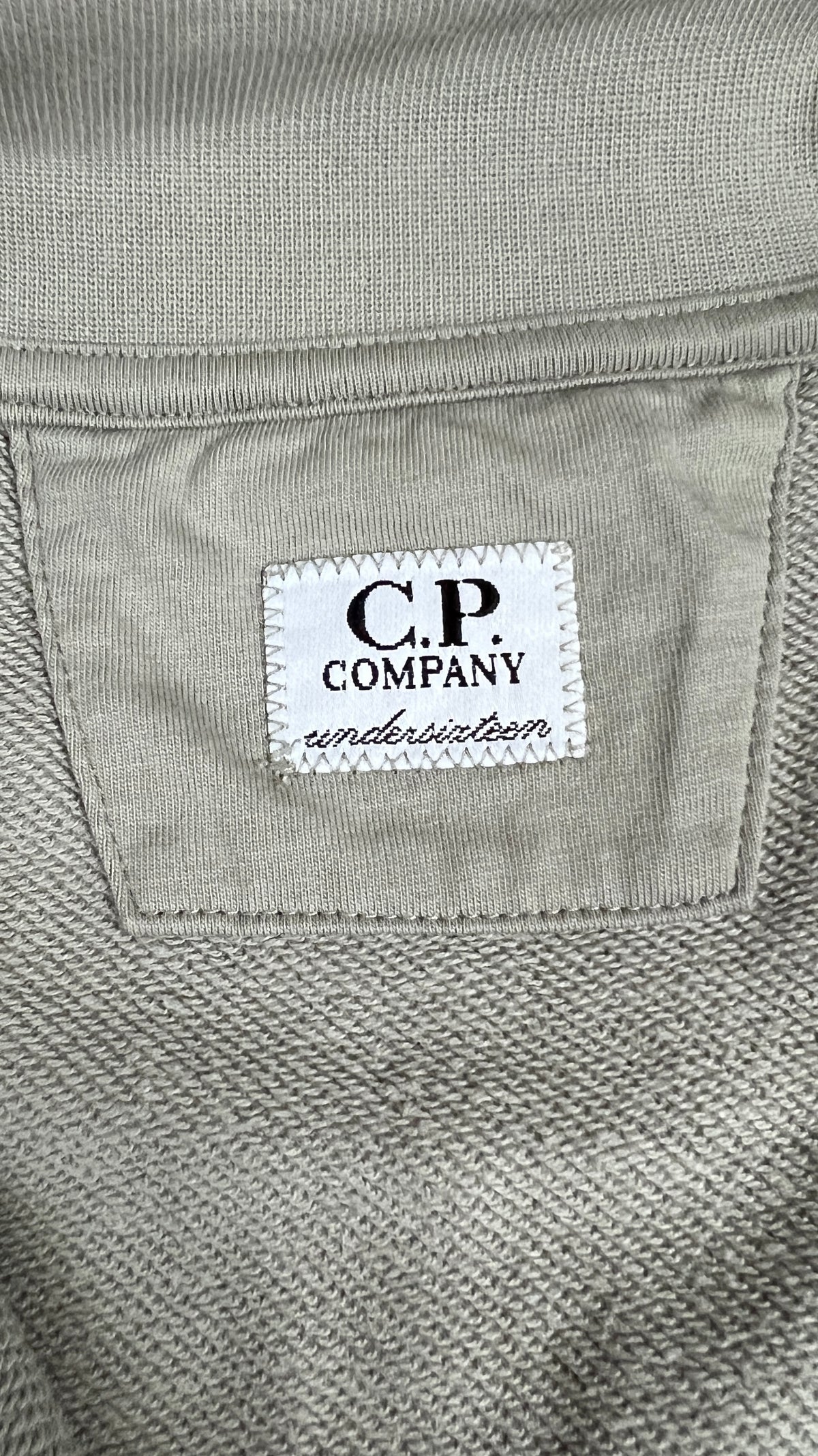 Sweat zippé C.P. Company Undersixteen beige 14 ans, détail étiquette — vue 4