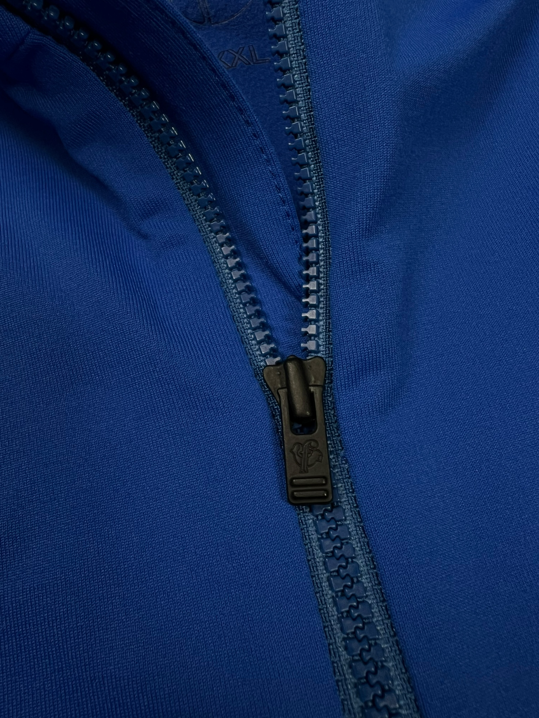 Pull Fusalp bleu taille L - Logo et étiquette