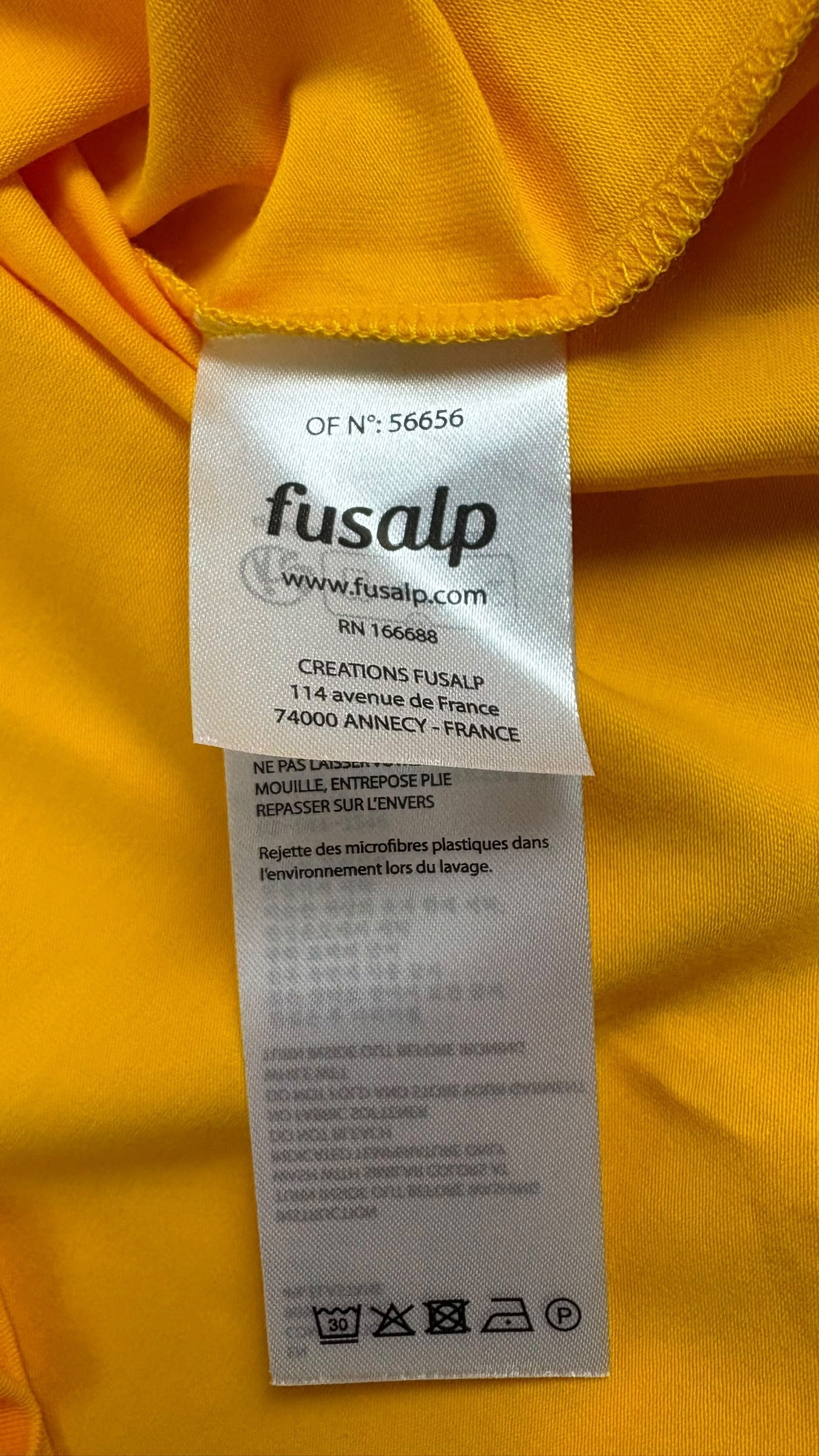 Veste Fusalp jaune taille M - Logo et étiquette