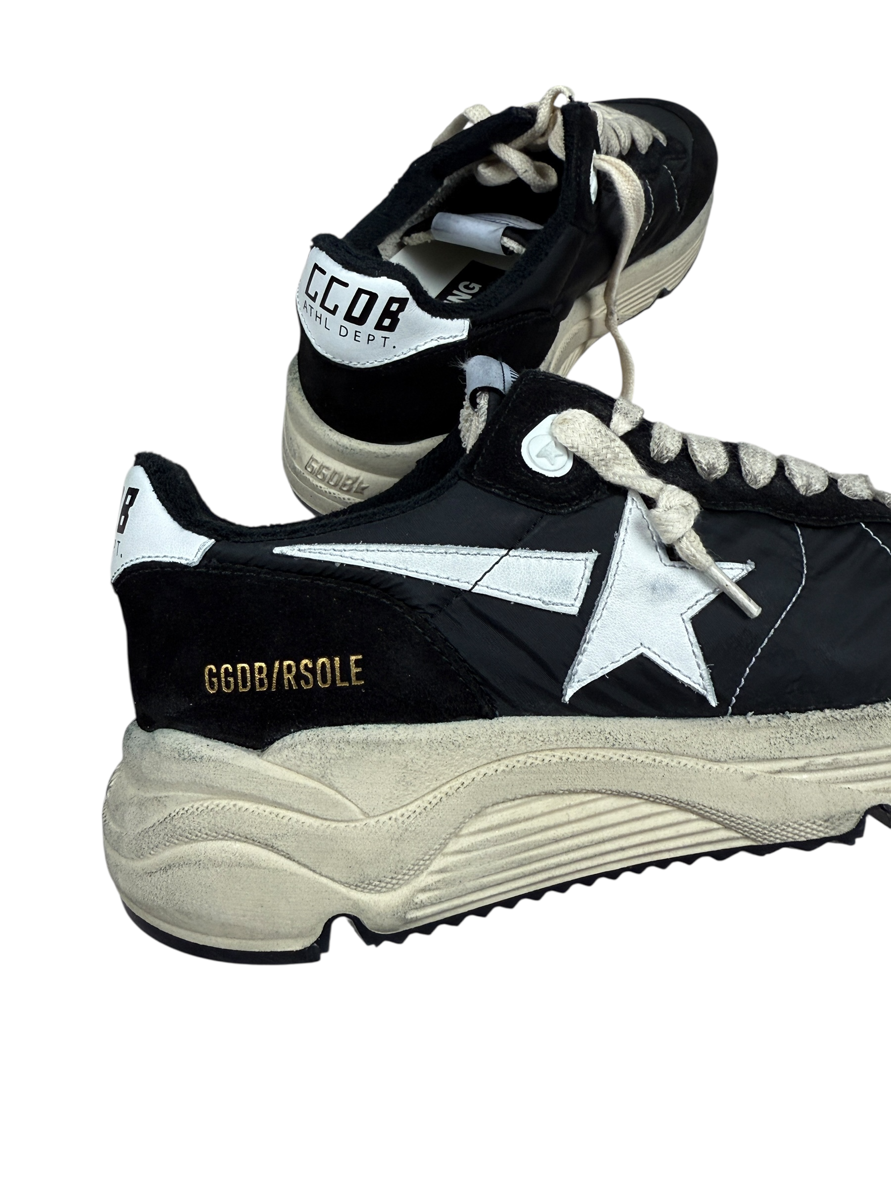 Sneakers Golden Goose noir taille 40 - Logo et étiquette