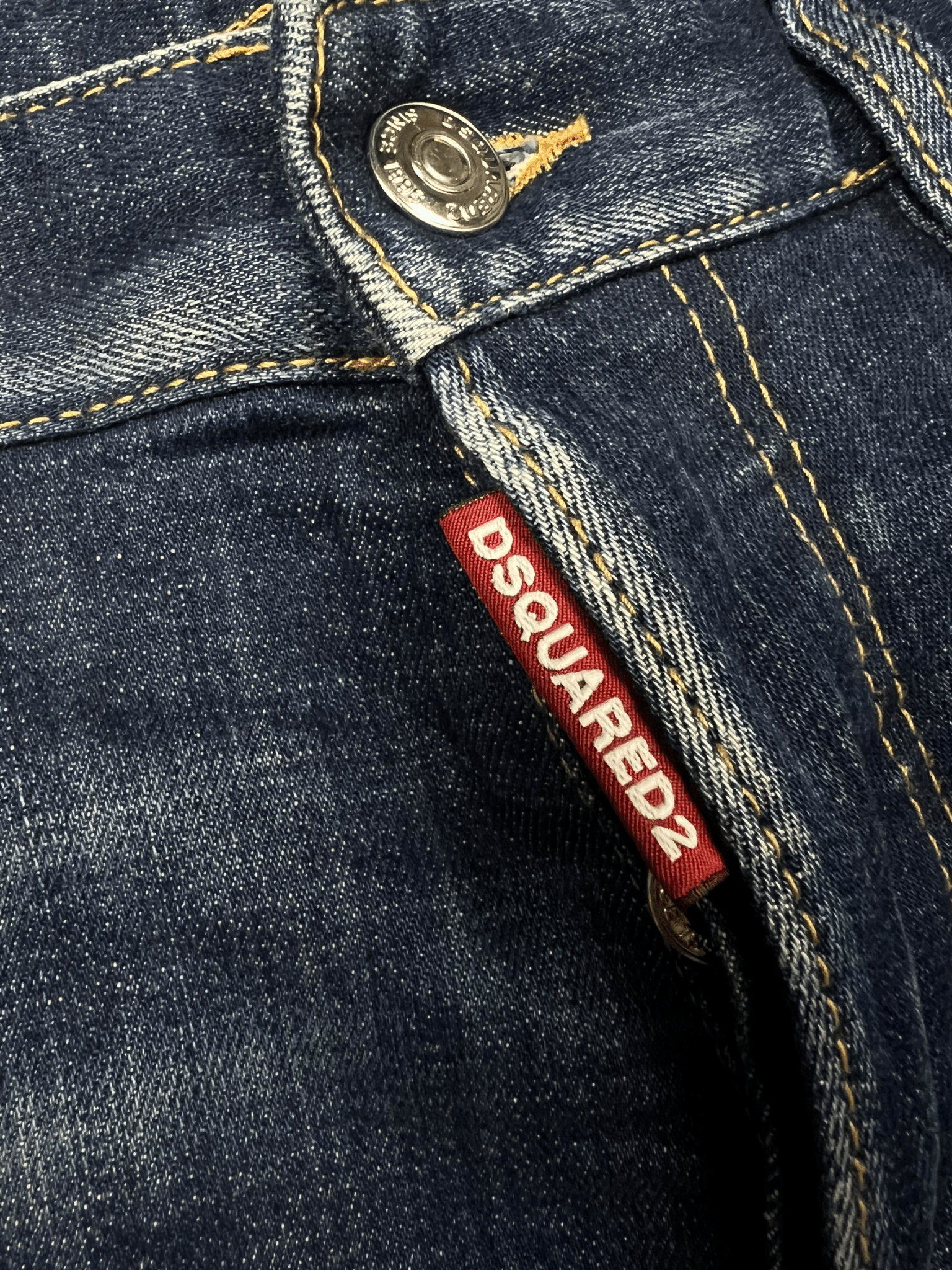 JEAN DSQUARED2 - NB08 SHOP