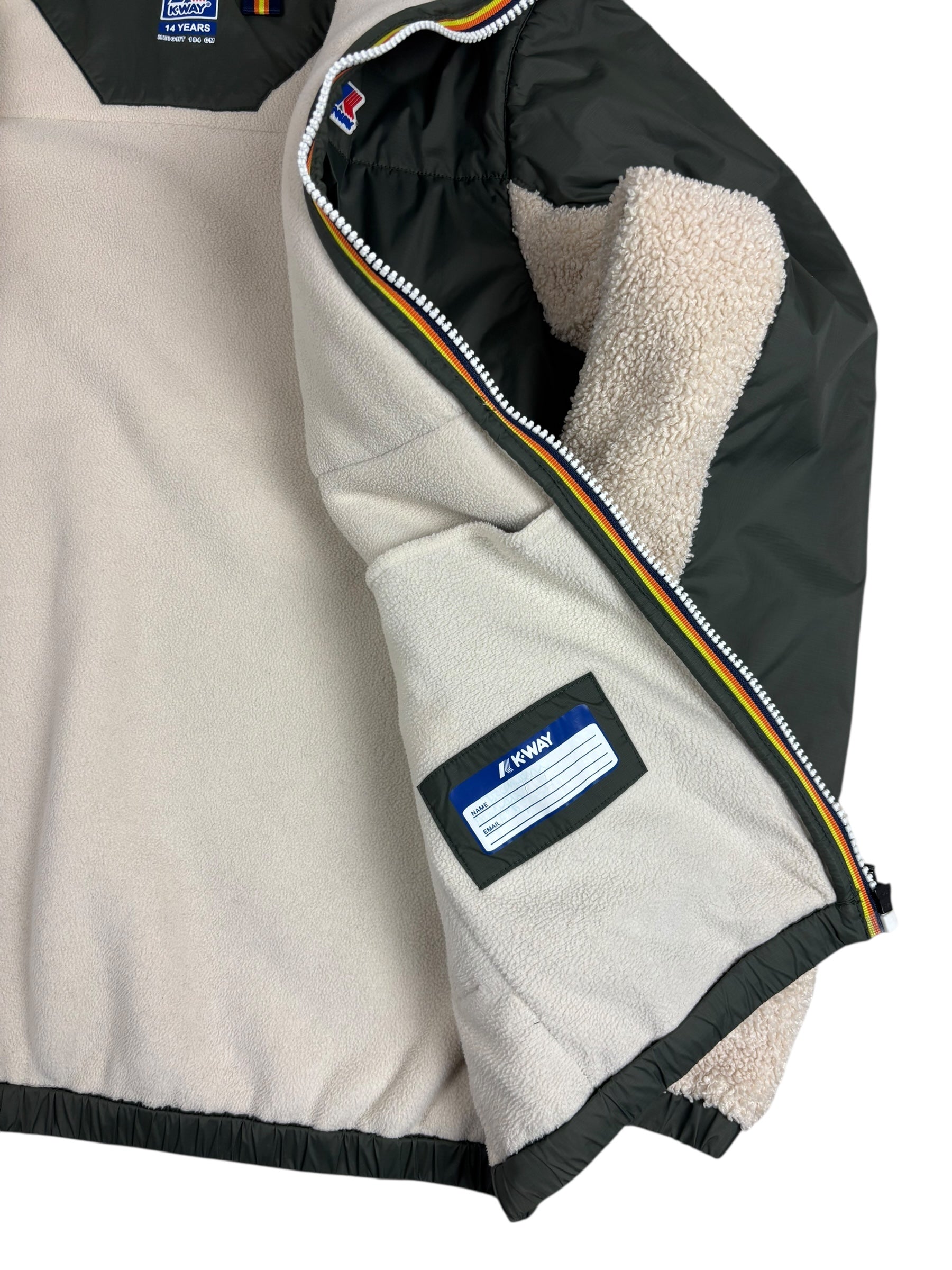 Veste K-Way kaki / beige taille 14 ans - Détail