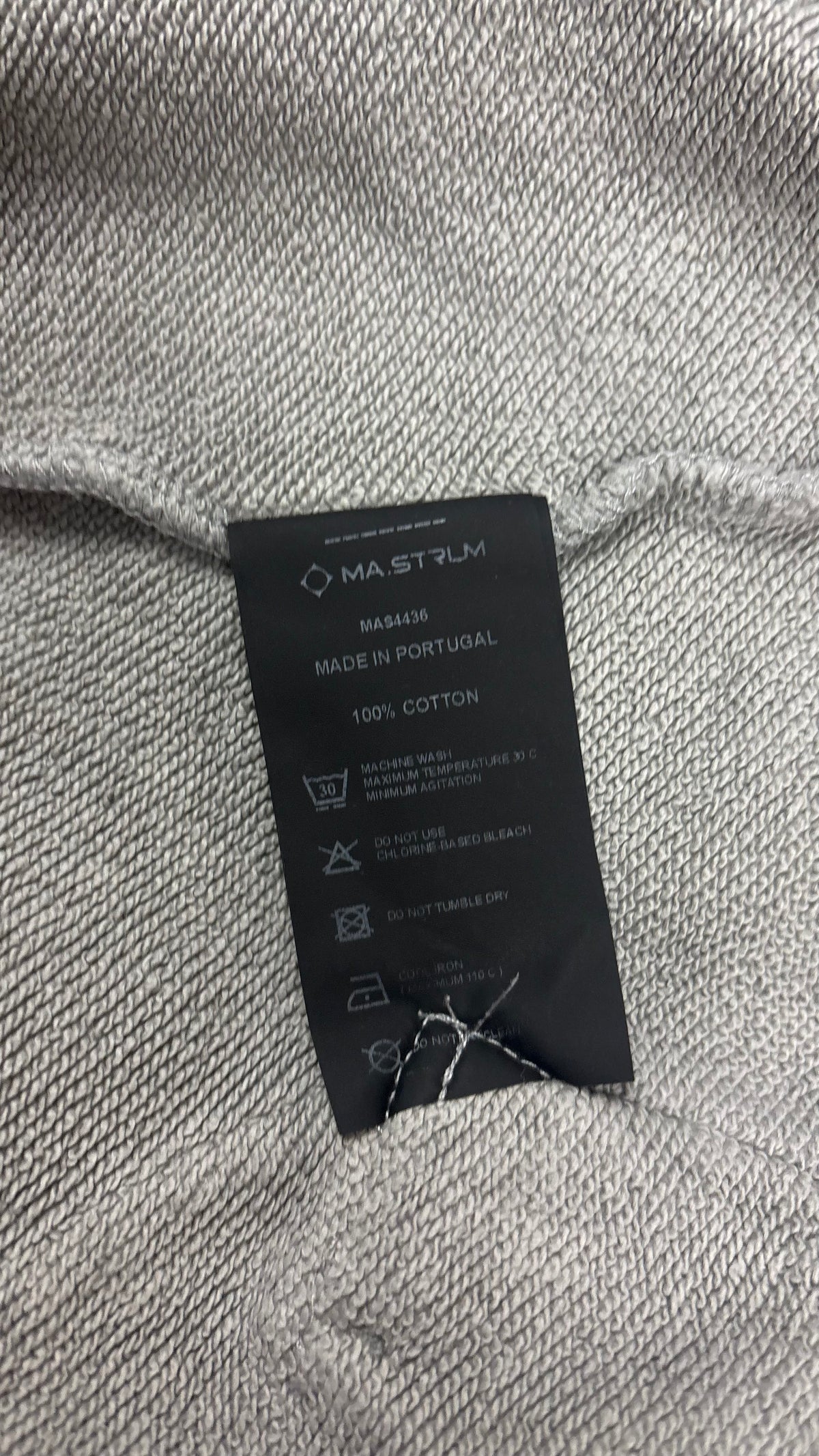 Sweat-shirt Hoodie Zippé Ma.Strum gris taille L, détail étiquettes et finitions — vue 4
