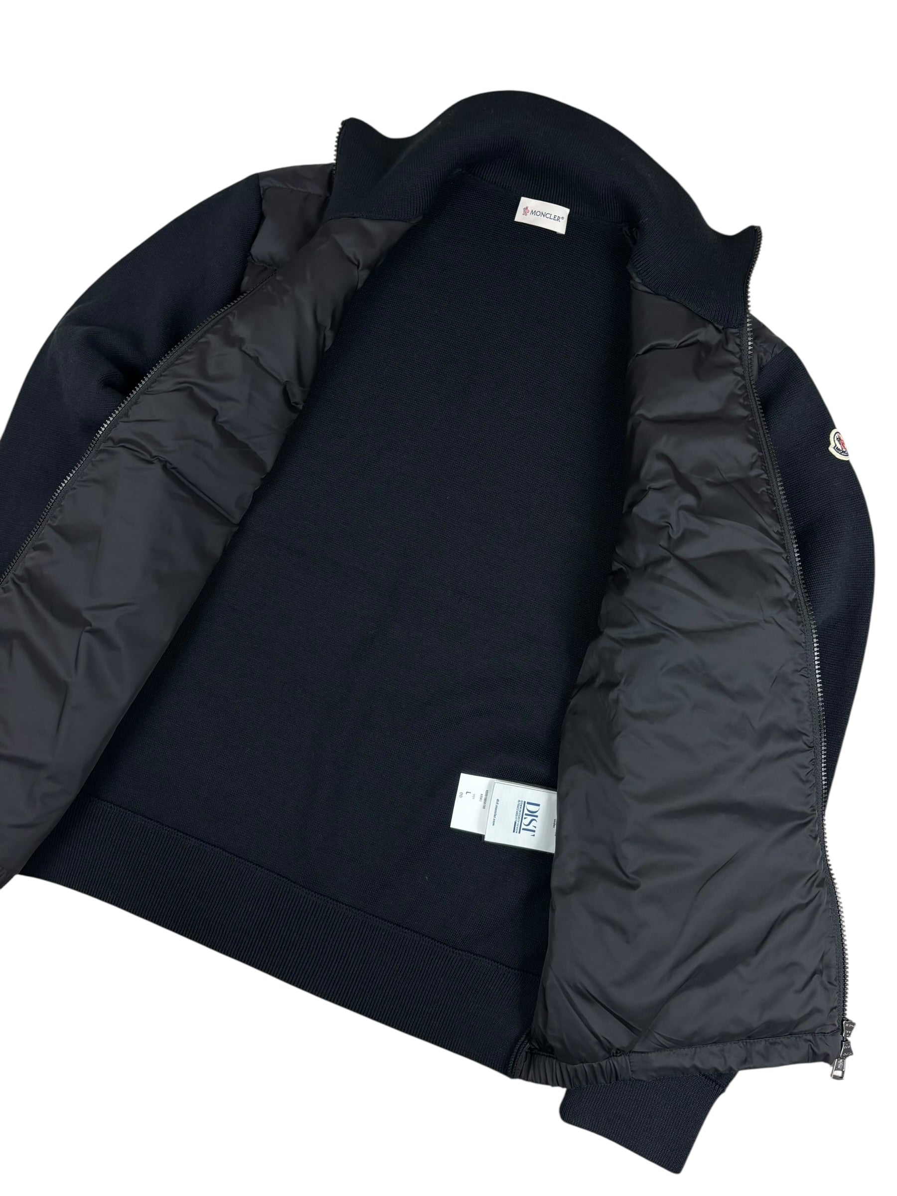 Cardigan Moncler noir taille L - Logo et étiquette