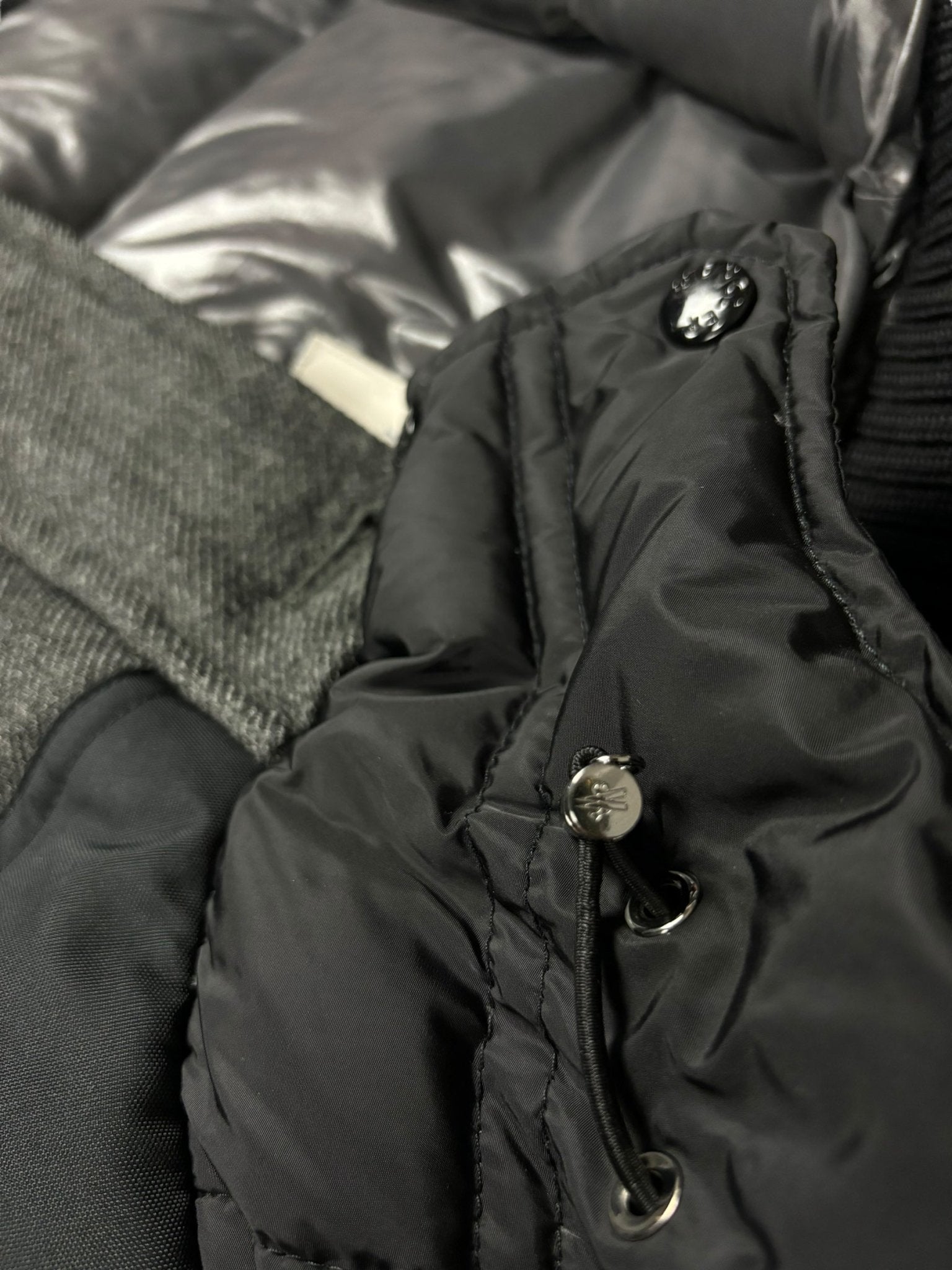 DOUDOUNE MONCLER - NB08 SHOP