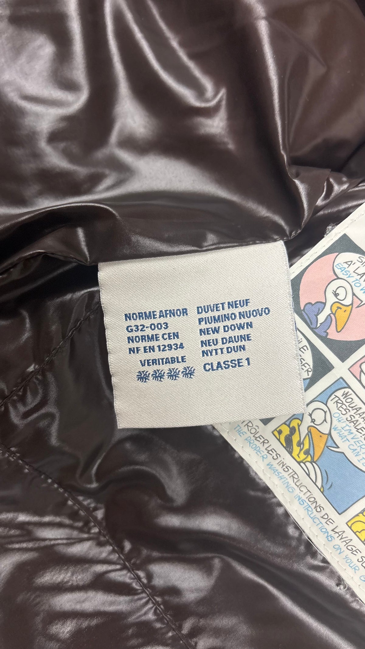 Gilet Doudoune Moncler Tib marine taille 3, détail étiquettes et finitions — vue 6