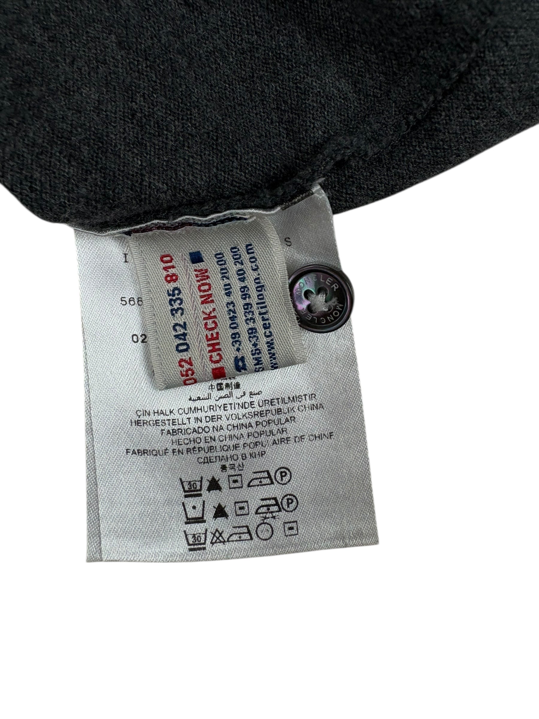 Polo Moncler gris taille M - Détail