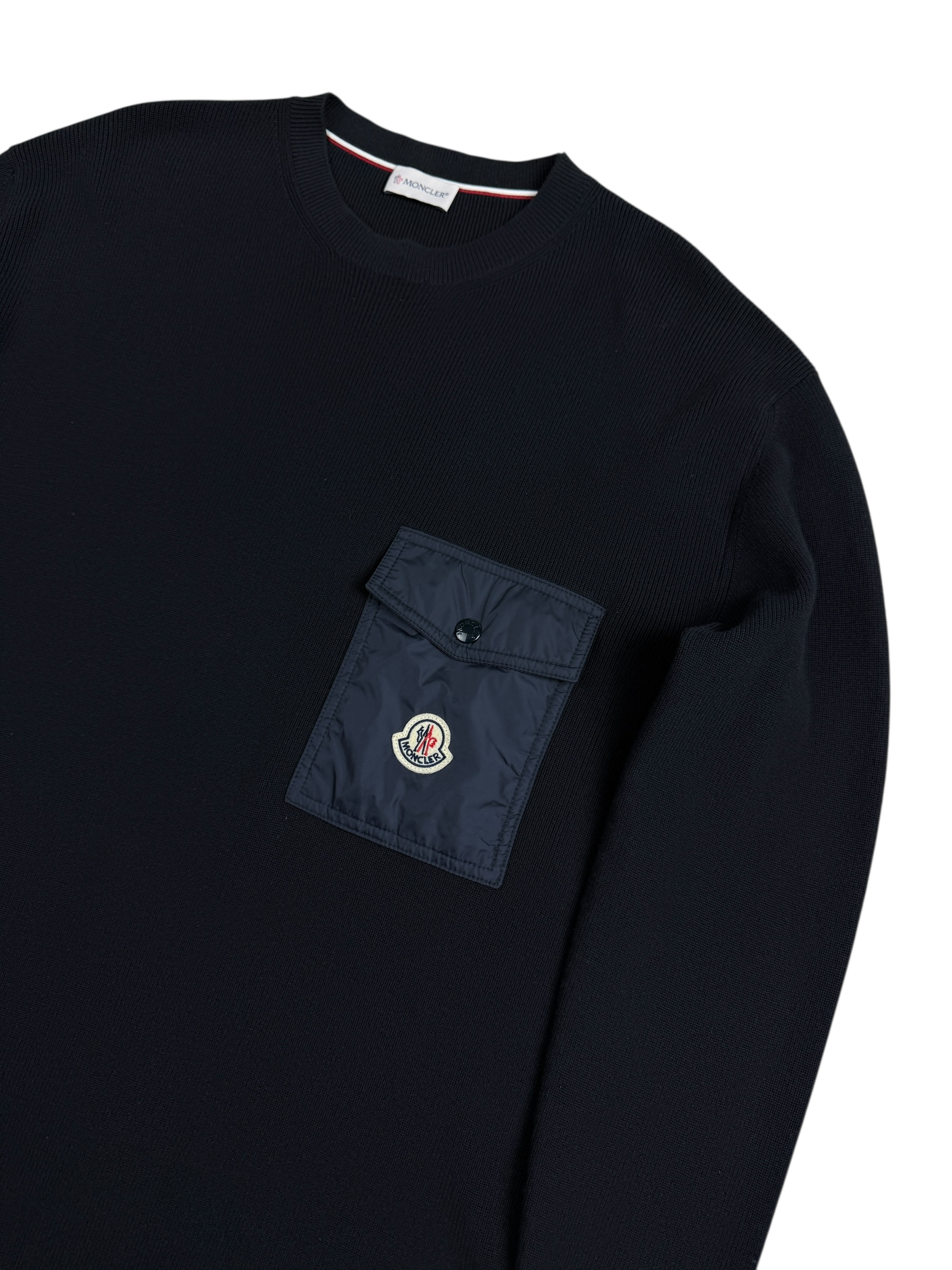 Pull Moncler marine taille M - Logo et étiquette