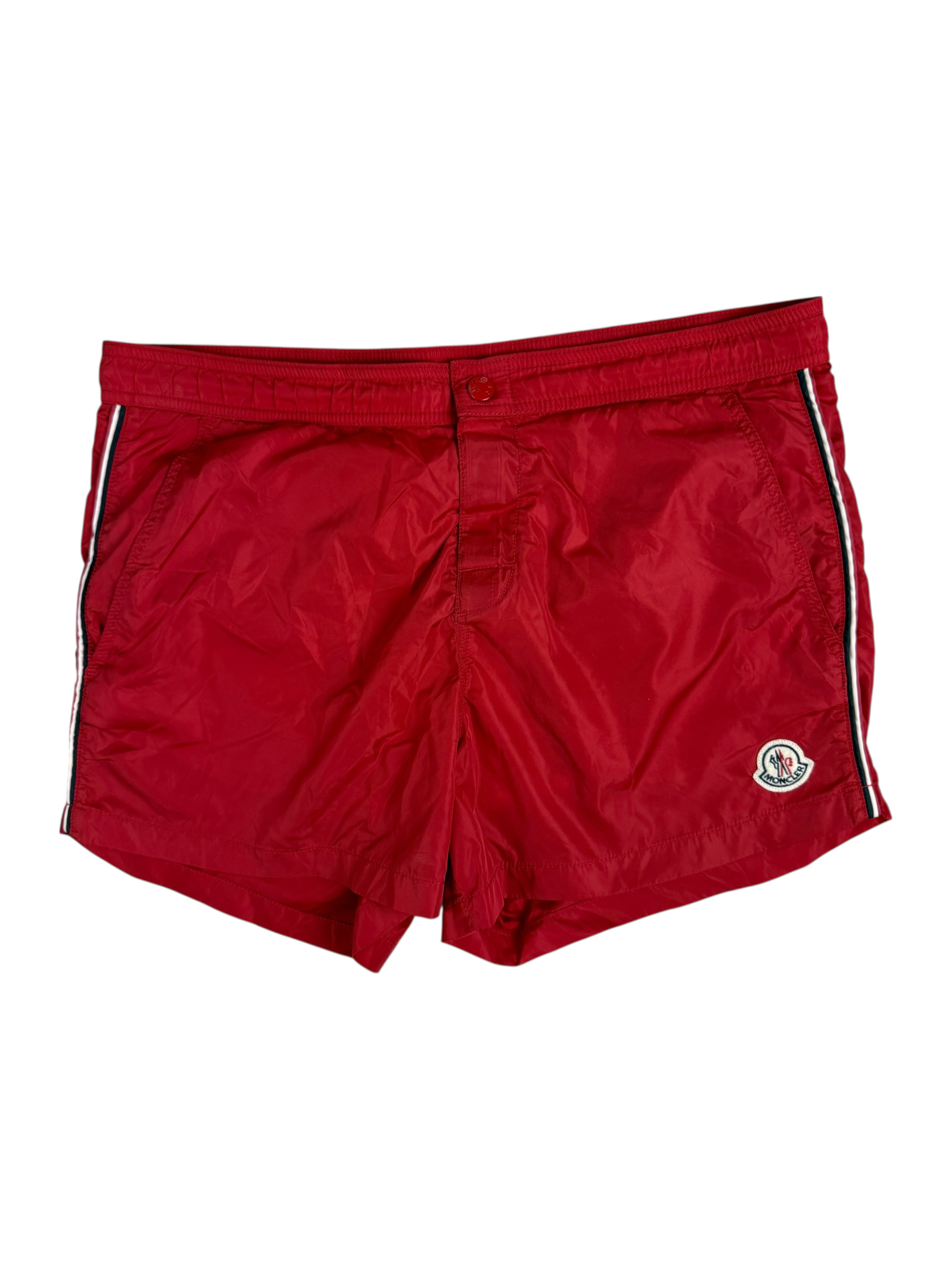Short Moncler rouge taille M - Vue de face