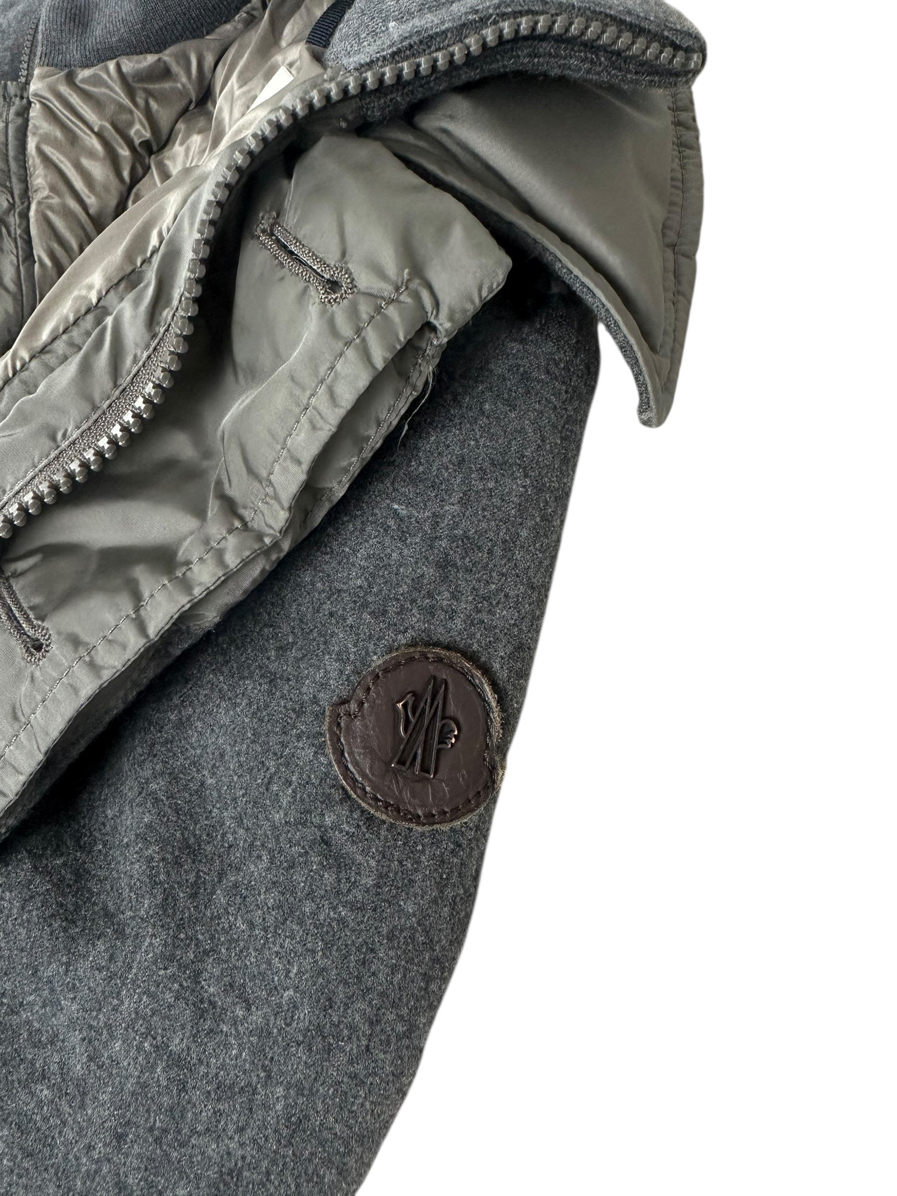 Veste Moncler gris taille 1 - Logo et étiquette