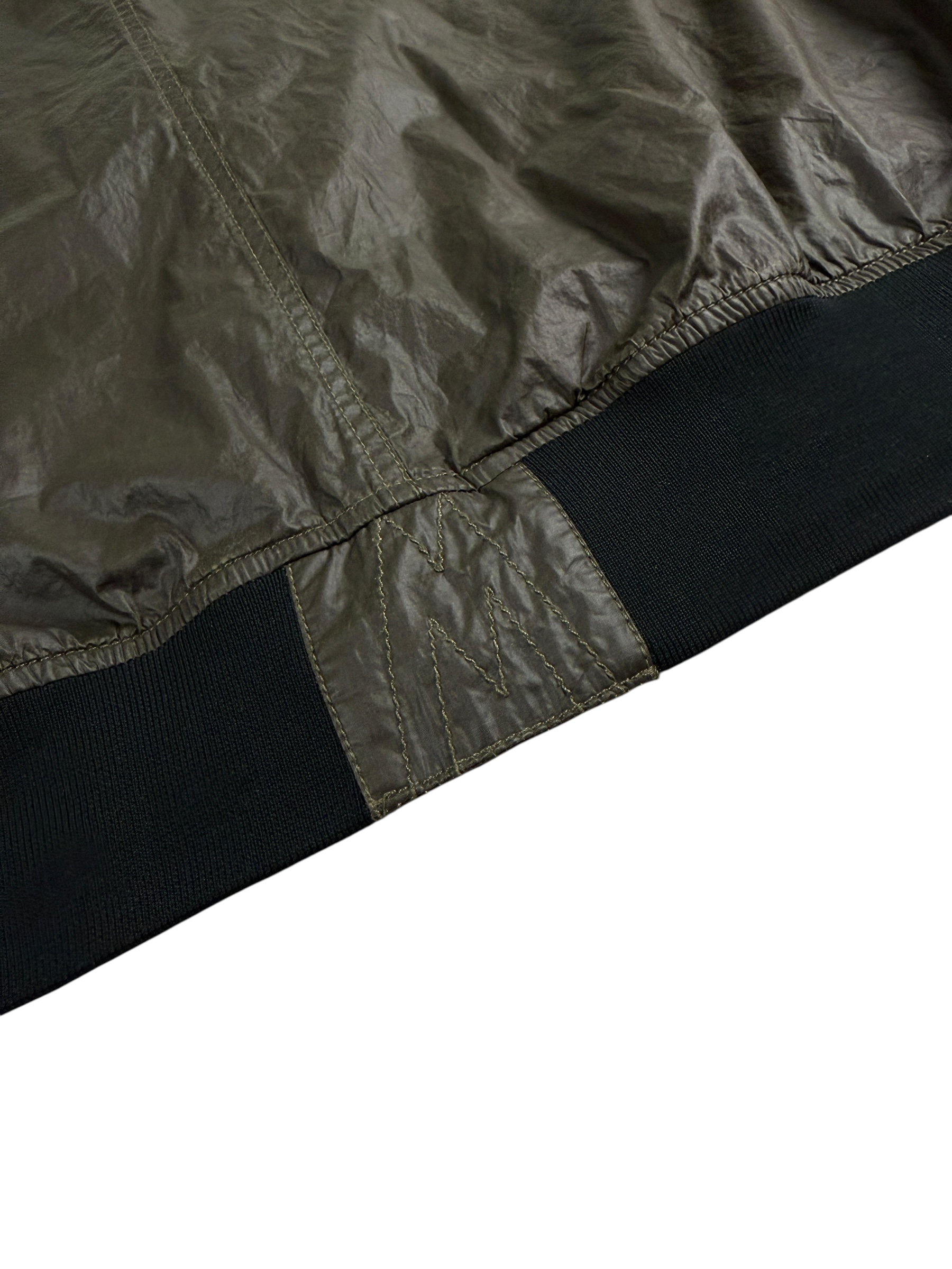 Veste Moncler kaki taille L - Détail