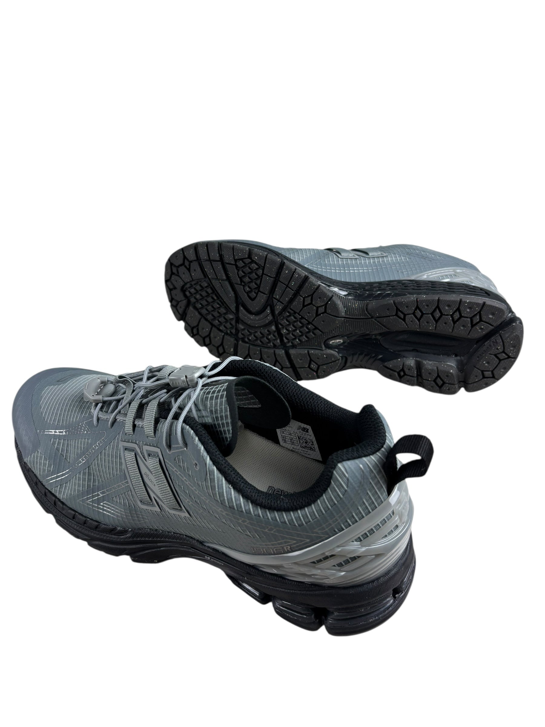 Sneakers New Balance gris taille 41 1/2 - Vue de dos