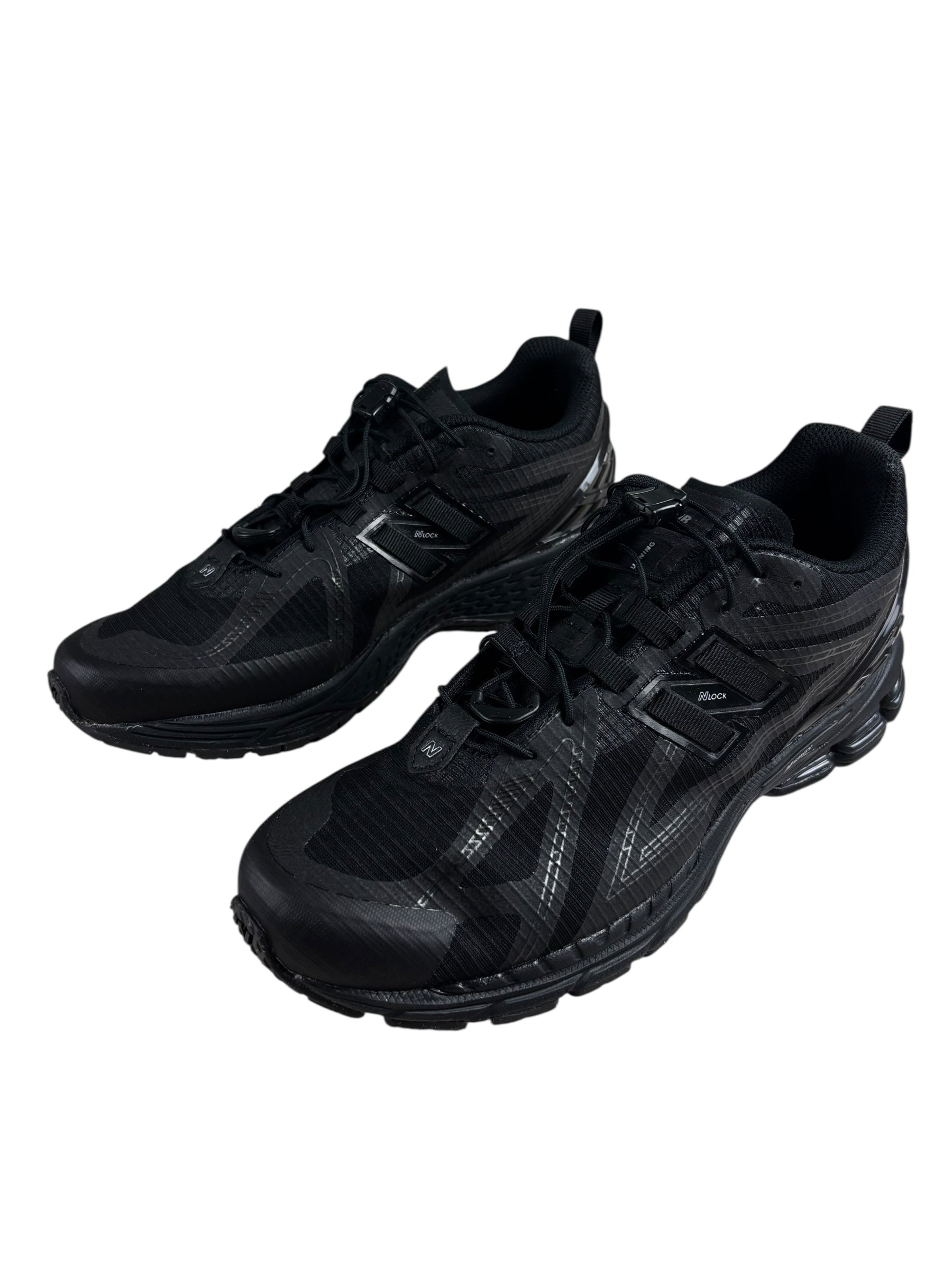Sneakers New Balance noir taille 41 1/2 - Vue de dos
