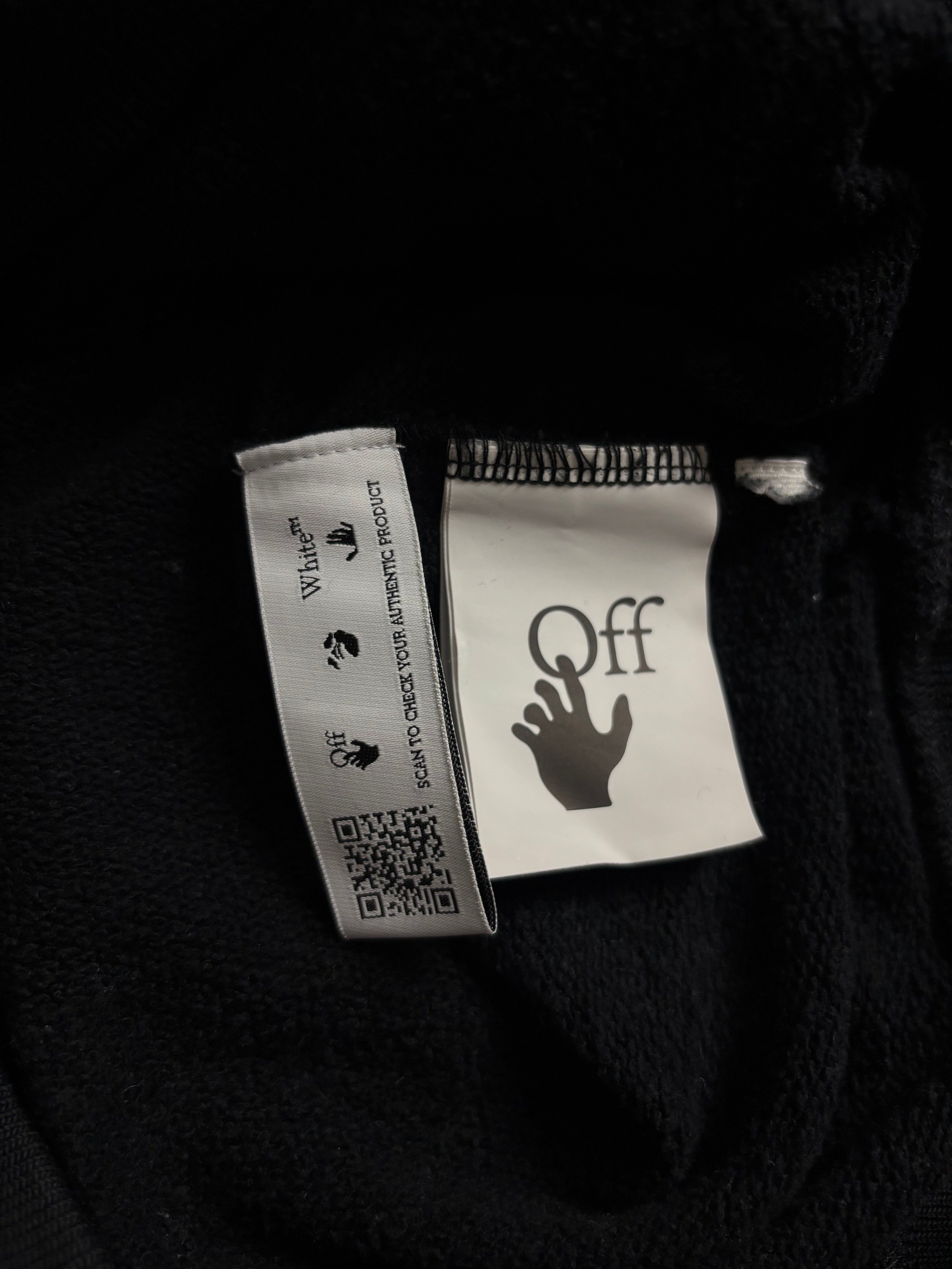 Sweat Off White noir taille XS - Logo et étiquette