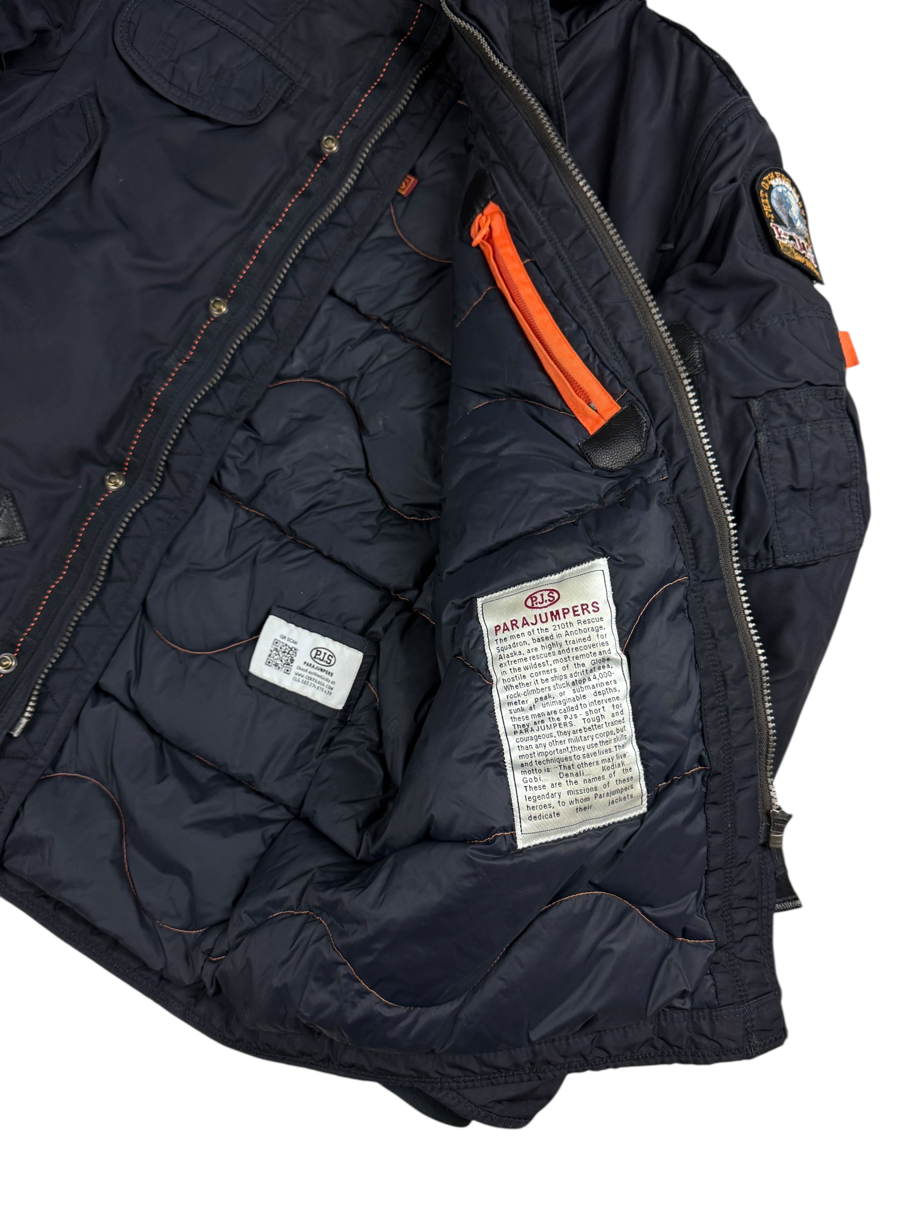 Doudoune Parajumpers marine taille XS - Logo et étiquette