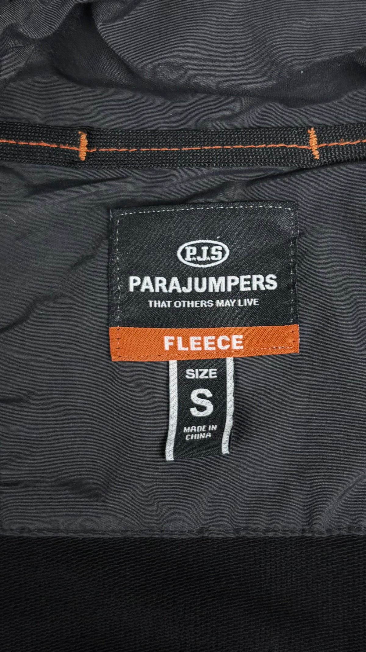 Sweat Zippé Parajumpers Fleece à Poches Nylon noir, détail étiquettes et finitions — vue 4
