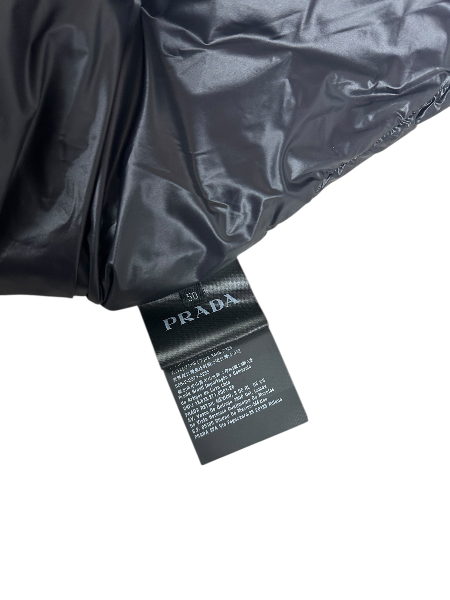 Doudoune Prada marine taille 50 - Détail