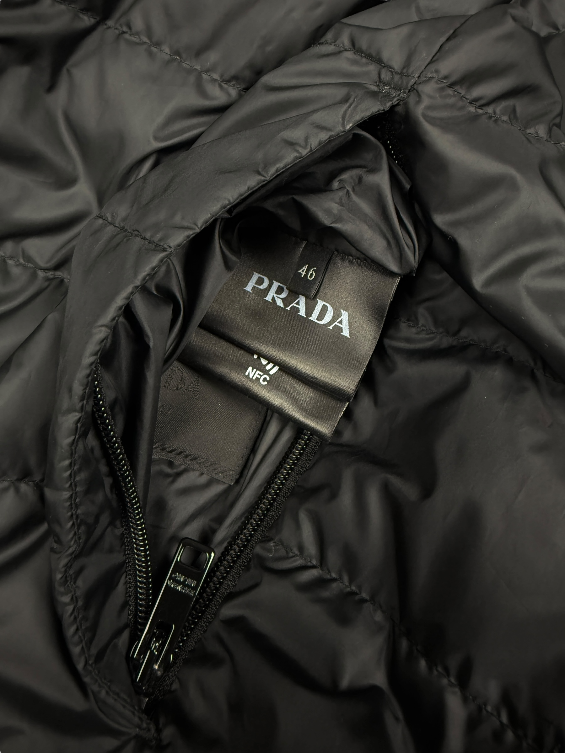 Doudoune Prada noir / bleu taille S - Vue 6